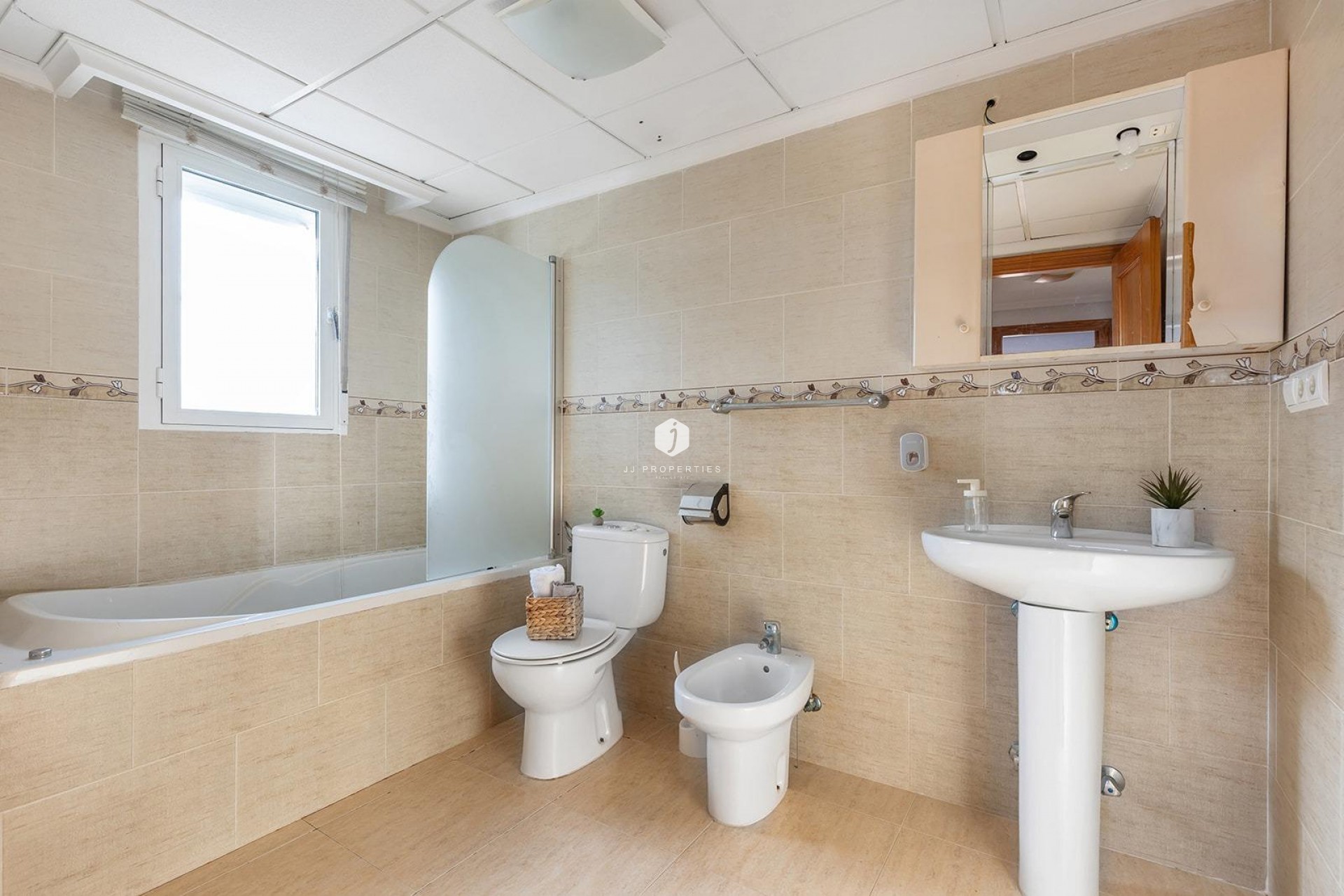 Aus zweiter Hand - Villa -
Rojales - Campo De Golf La Marquesa