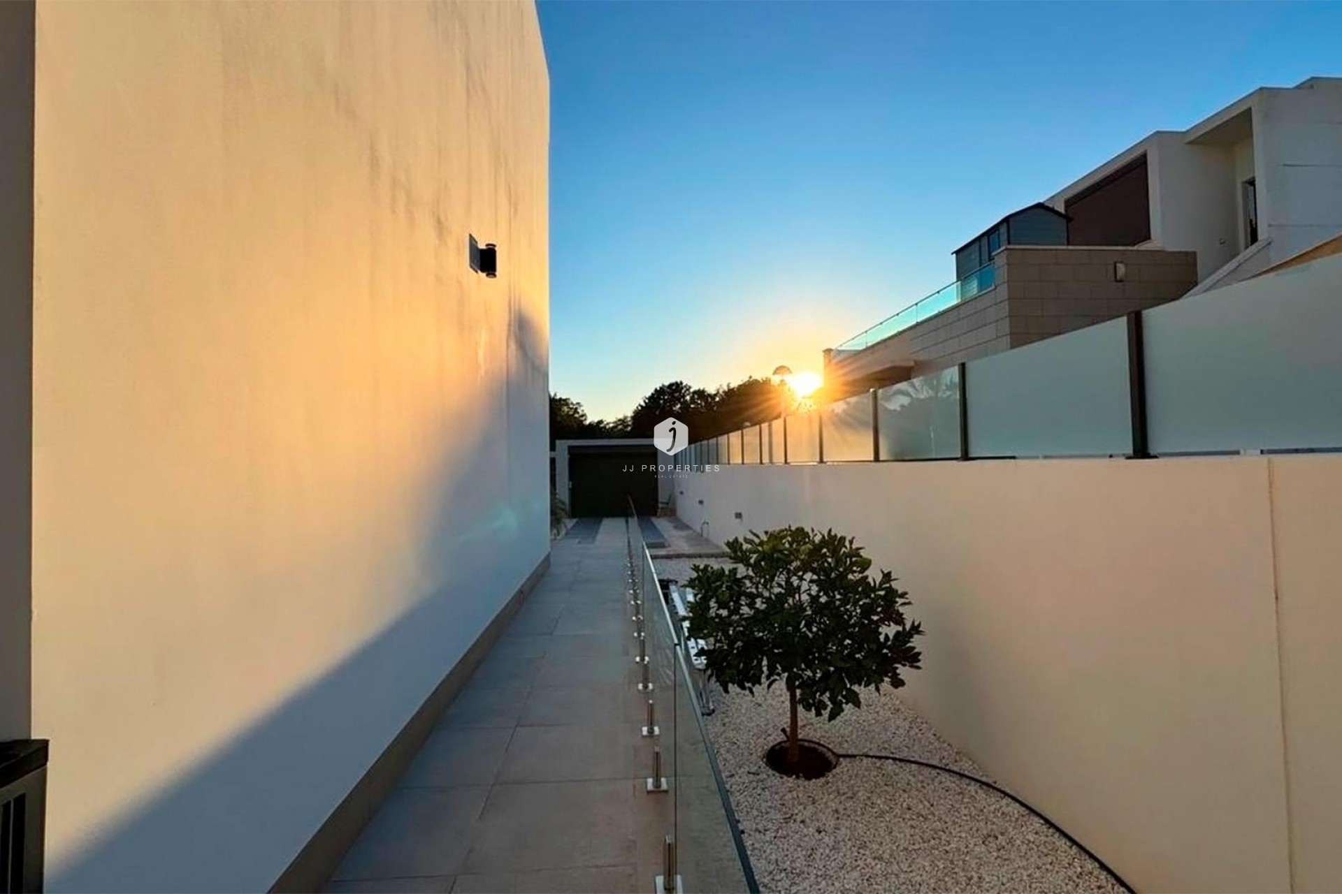 Aus zweiter Hand - Villa -
Rojales - Ciudad Quesada