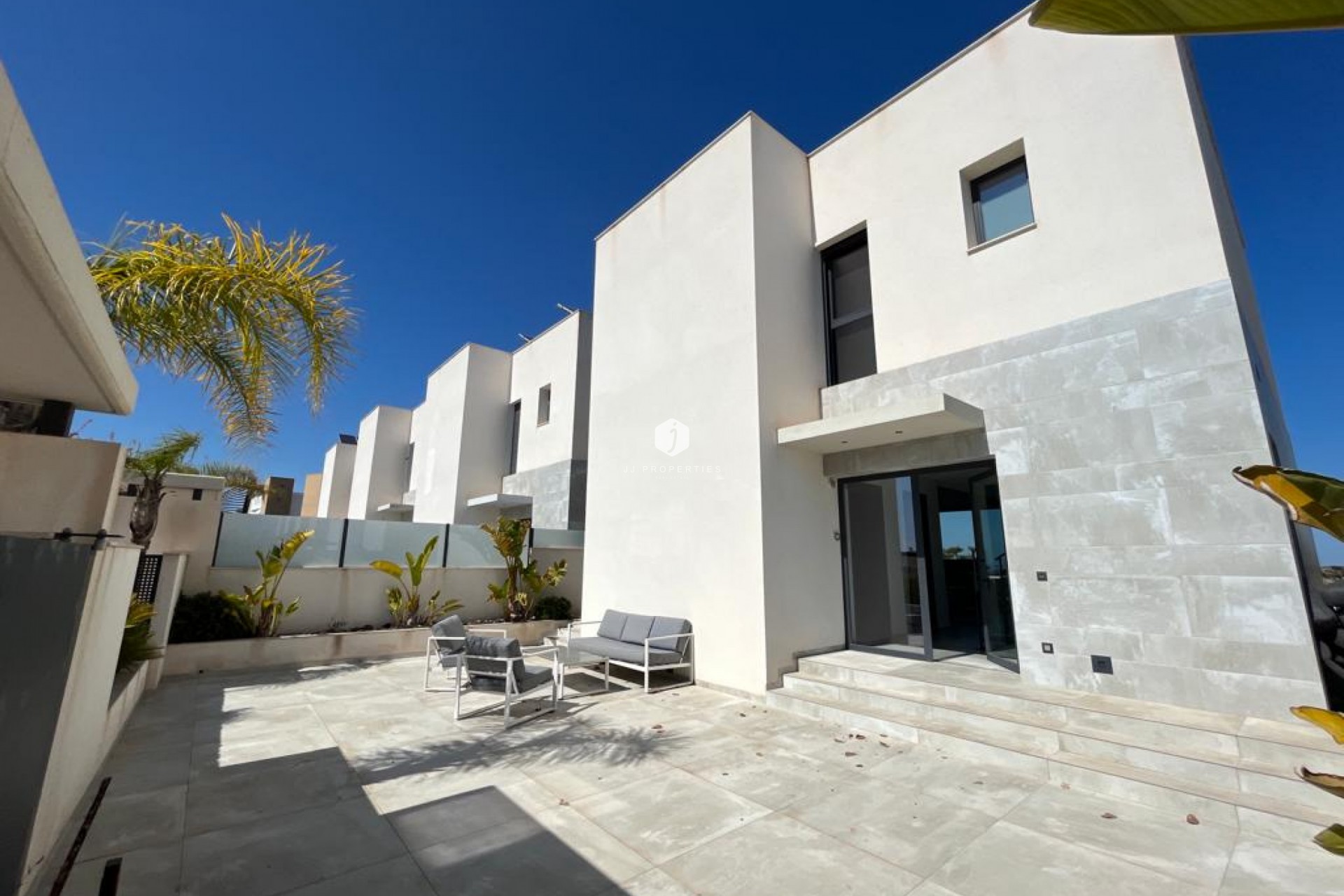 Aus zweiter Hand - Villa -
Rojales - Inland