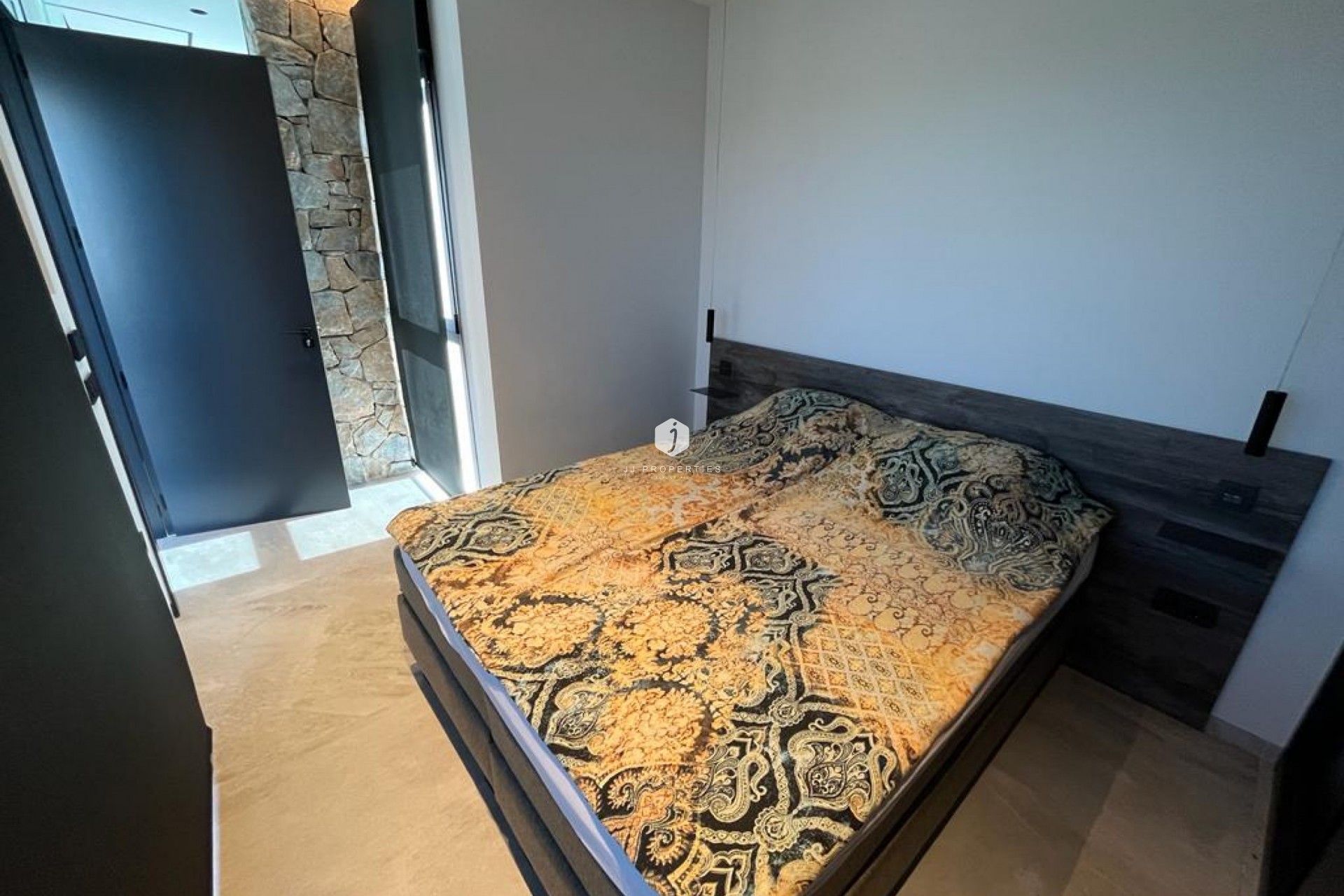 Aus zweiter Hand - Villa -
Rojales - Inland