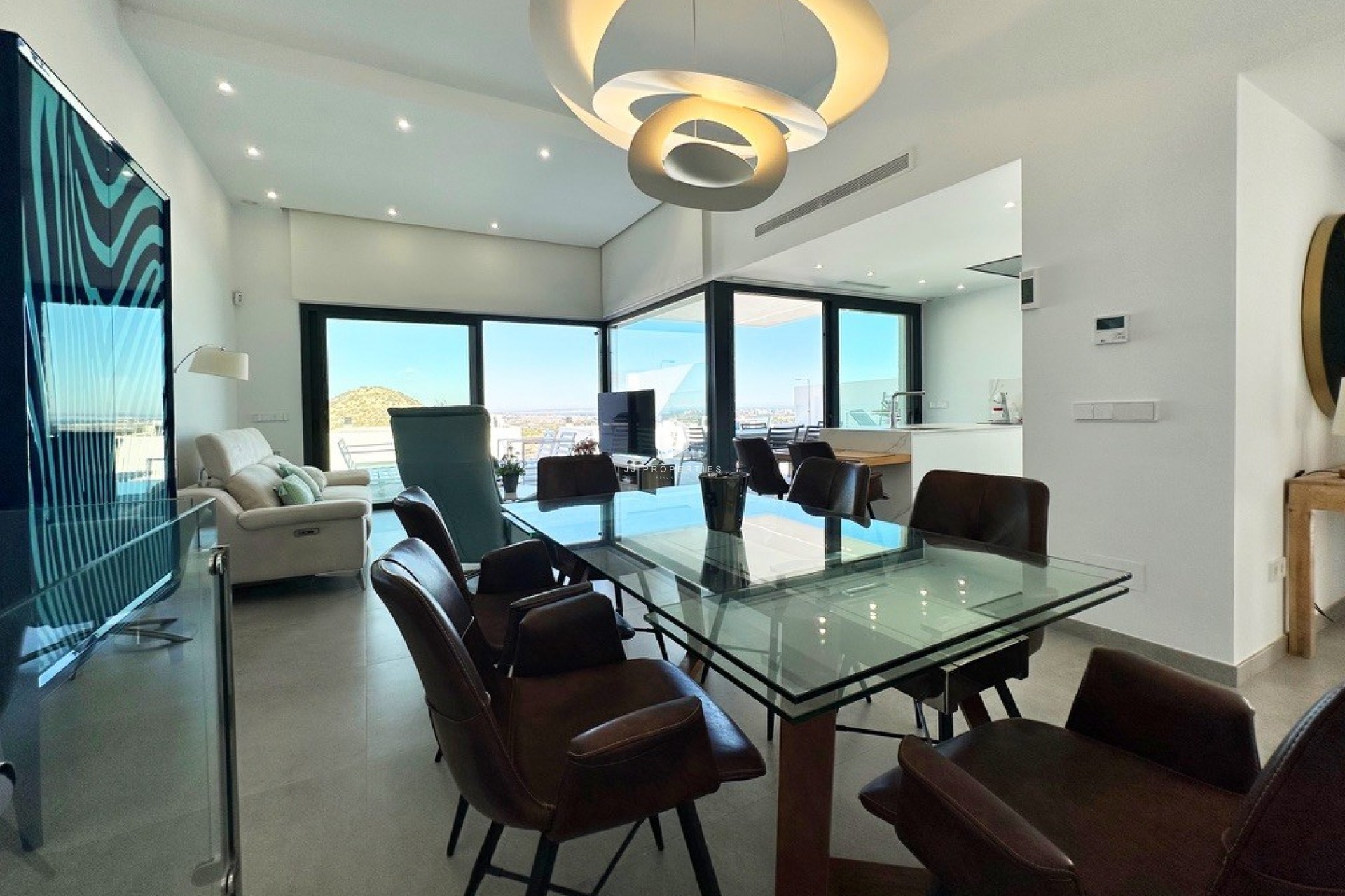 Aus zweiter Hand - Villa -
Rojales - Inland