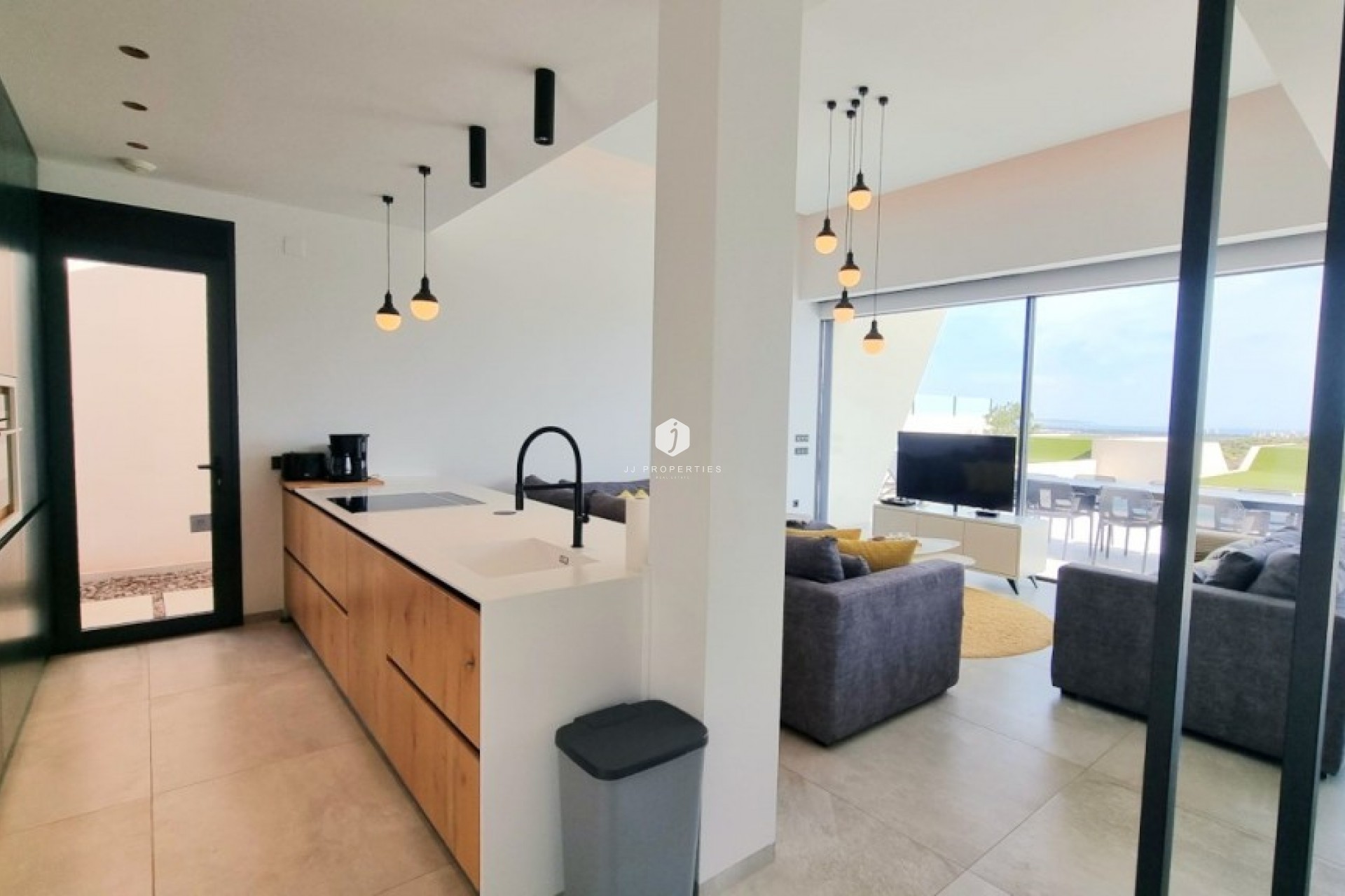 Aus zweiter Hand - Villa -
Rojales - Inland