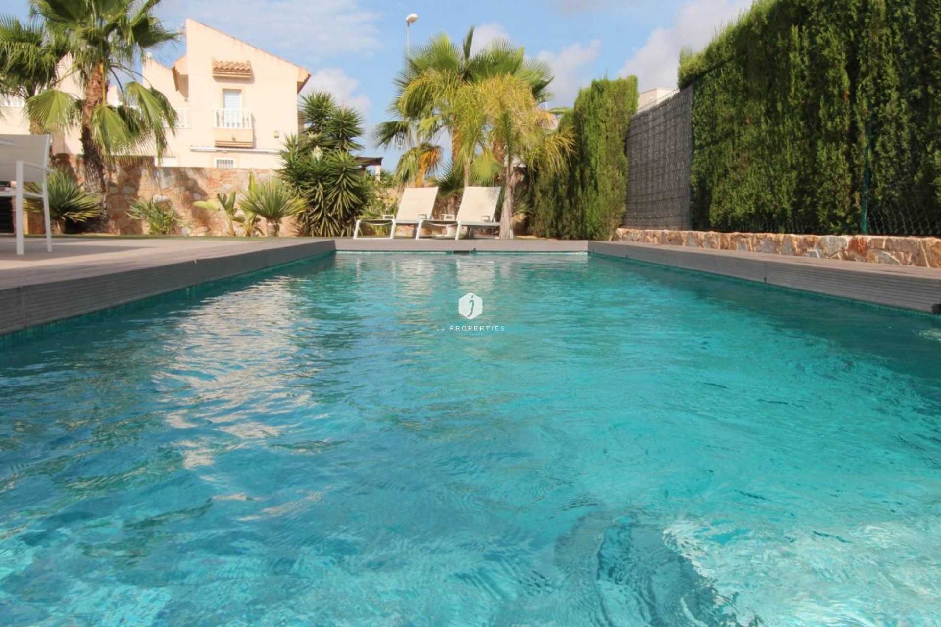 Aus zweiter Hand - Villa -
Rojales - Inland