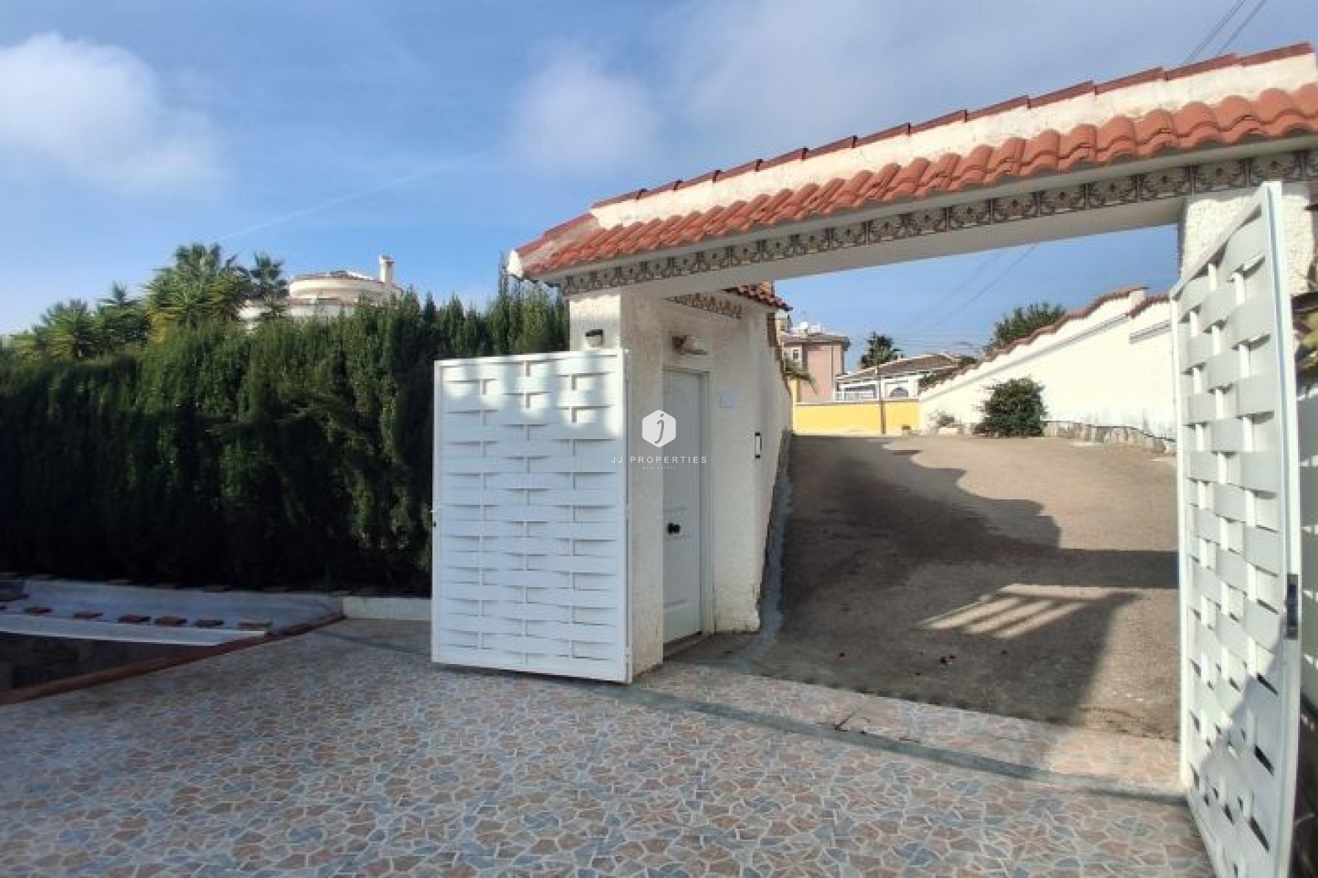 Aus zweiter Hand - Villa -
Rojales - Inland