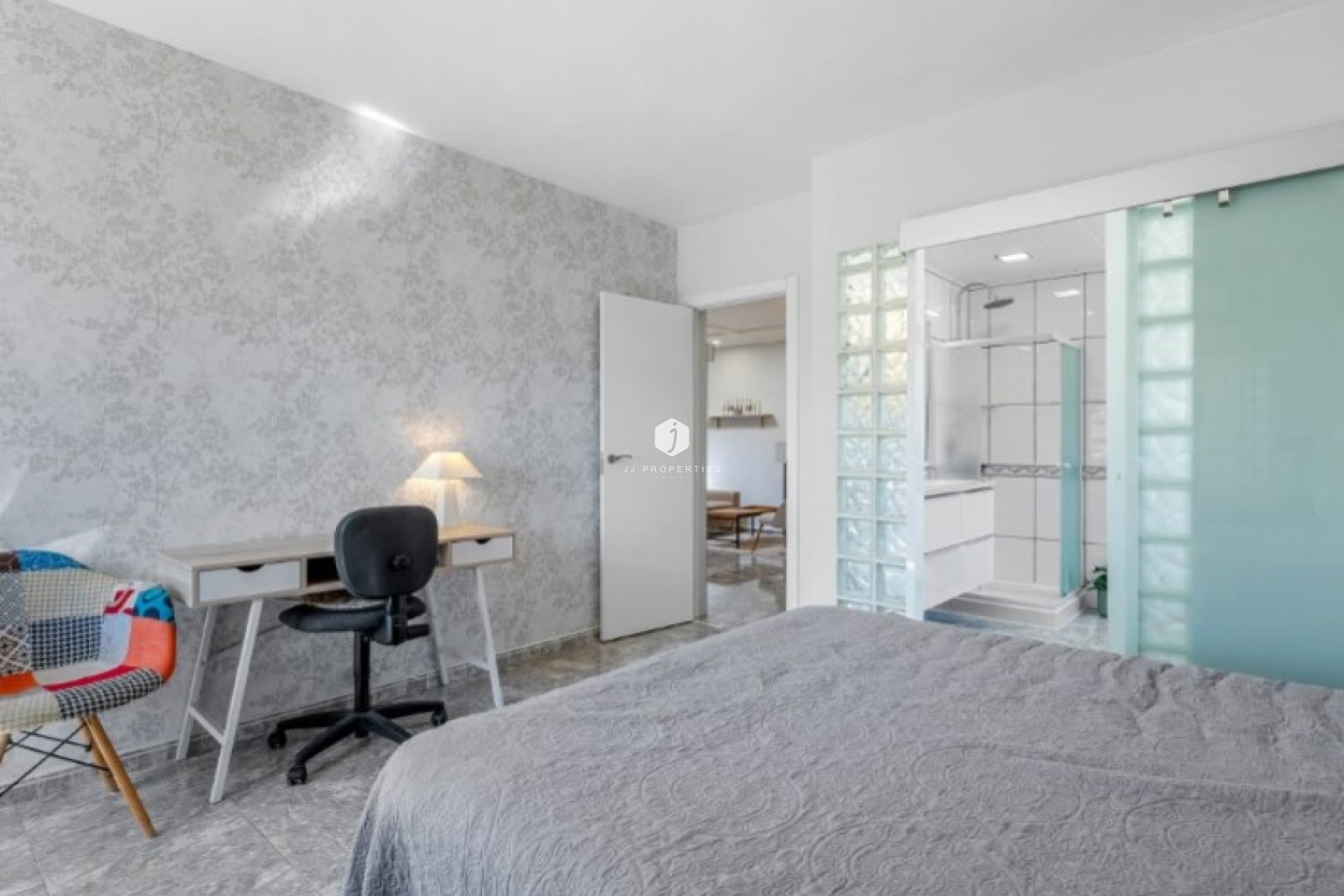 Aus zweiter Hand - Villa -
Rojales - Inland