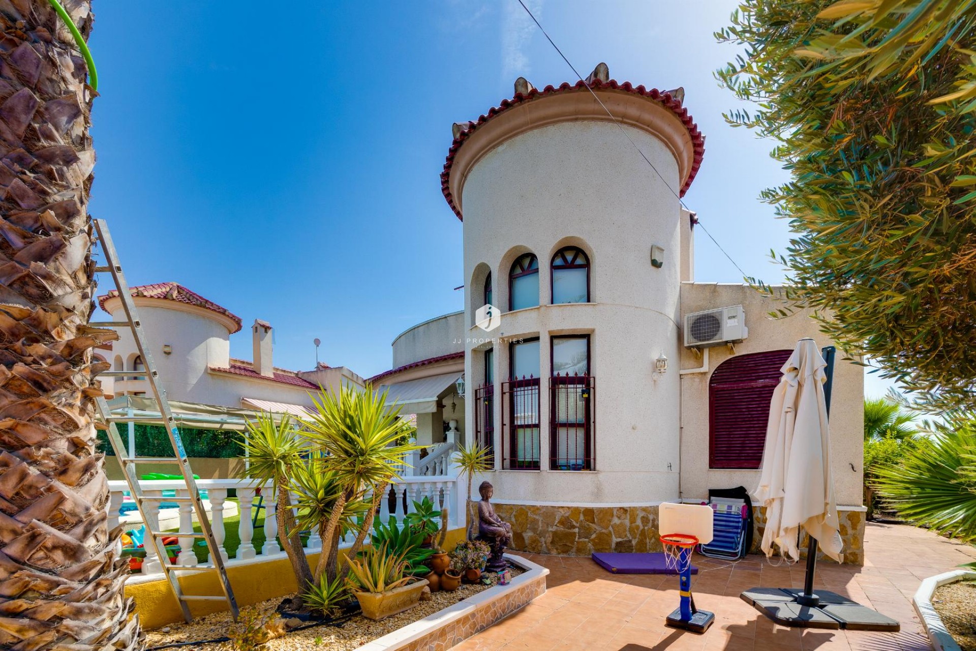 Aus zweiter Hand - Villa -
San Fulgencio - Costa Blanca