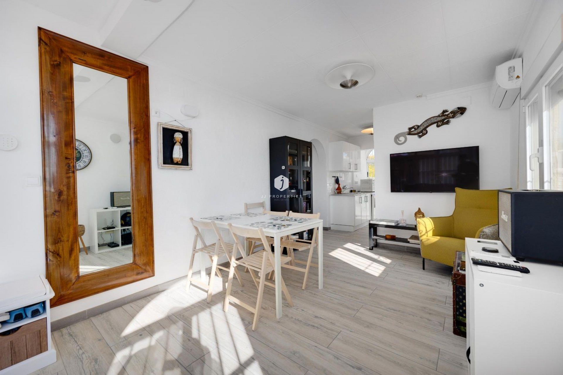 Aus zweiter Hand - Villa -
San Fulgencio - La Marina