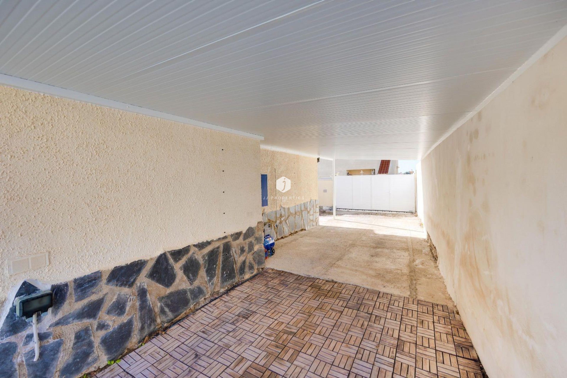 Aus zweiter Hand - Villa -
San Fulgencio - La Marina