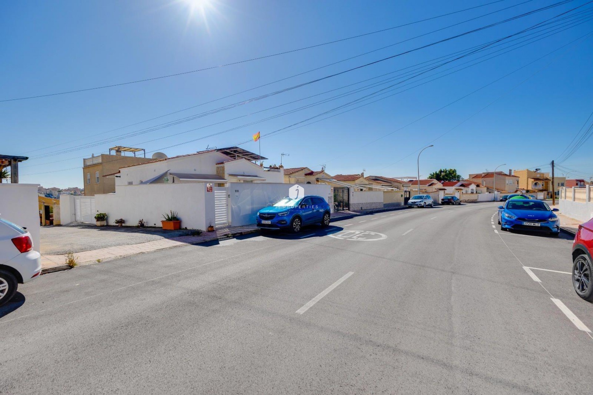 Aus zweiter Hand - Villa -
San Fulgencio - La Marina