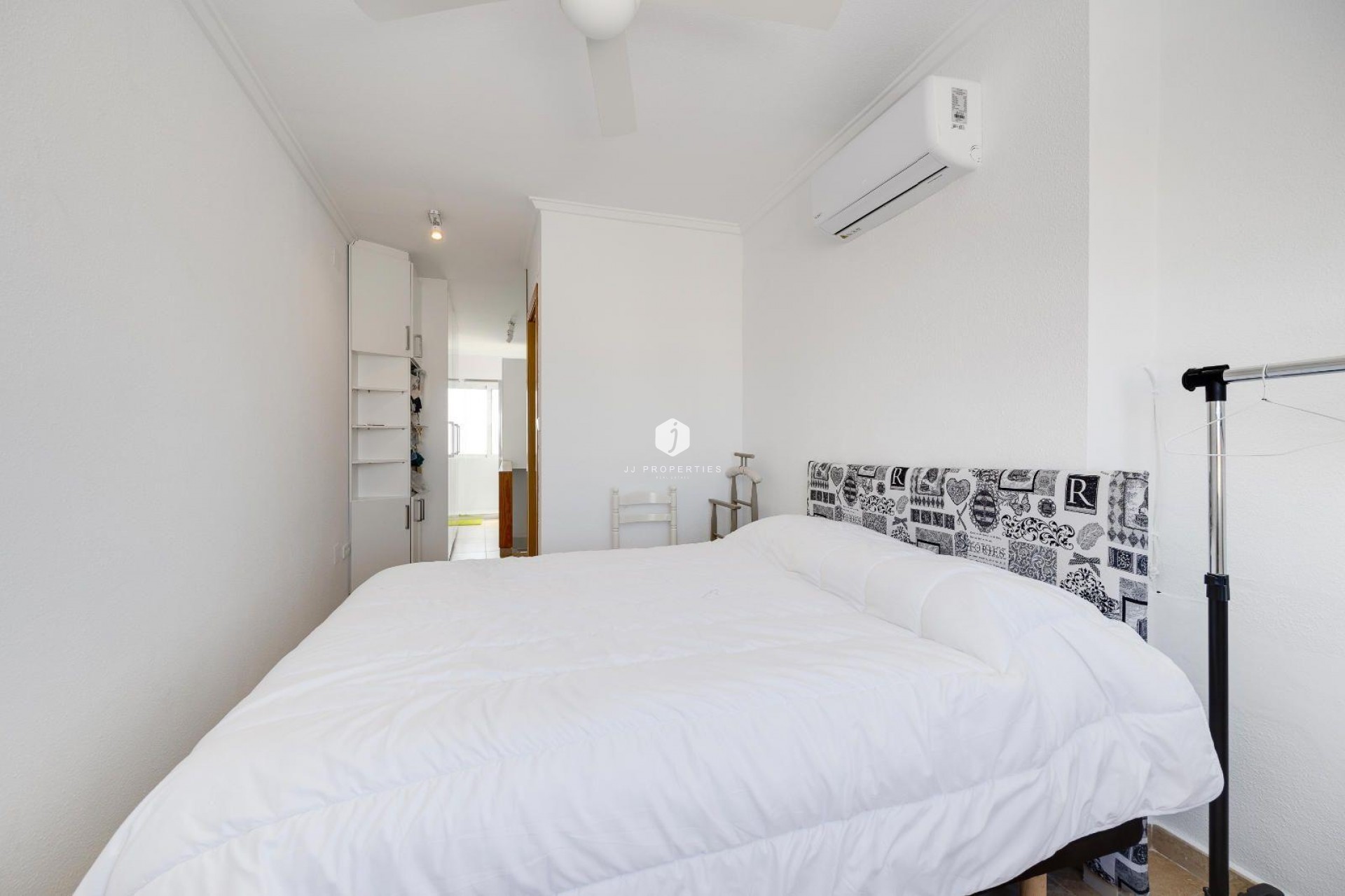 Aus zweiter Hand - Villa -
San Fulgencio - La Marina