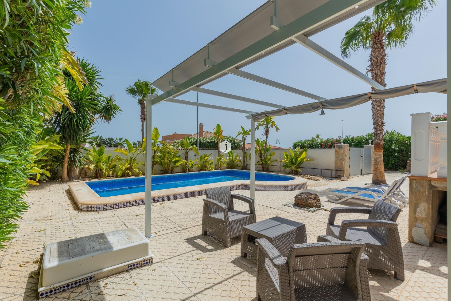 Aus zweiter Hand - Villa -
San Fulgencio - Urb. La Marina