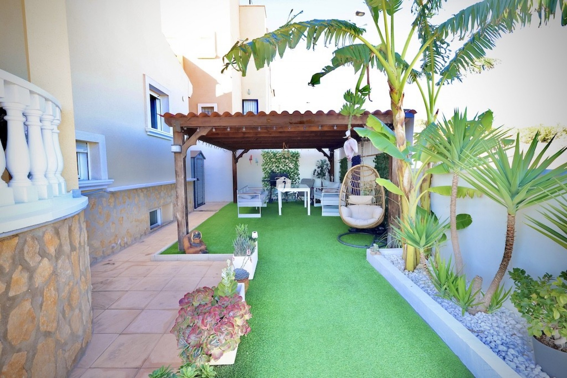 Aus zweiter Hand - Villa -
San Miguel de Salinas - Inland