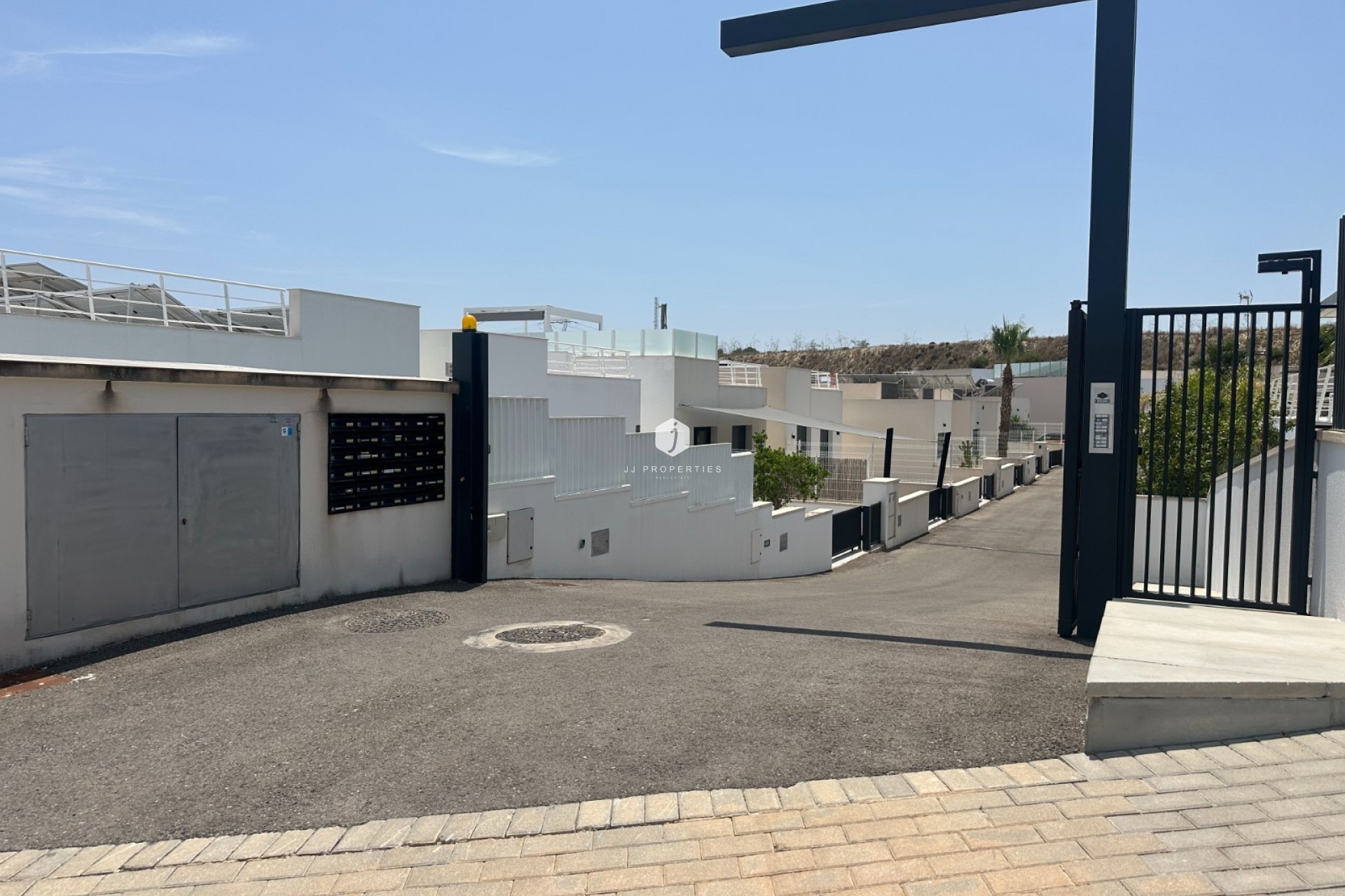 Aus zweiter Hand - Villa -
San Miguel de Salinas - Inland