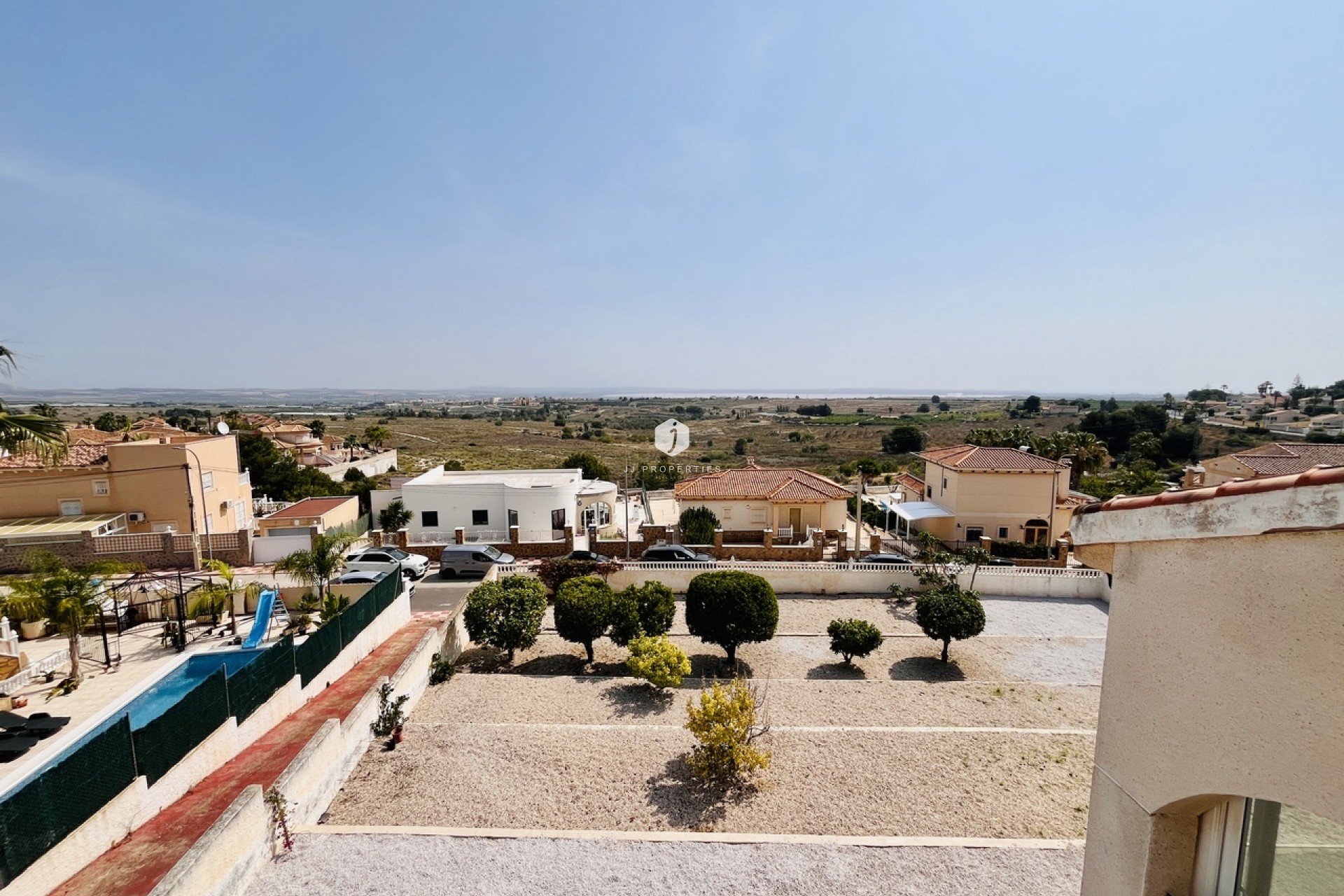 Aus zweiter Hand - Villa -
San Miguel de Salinas - Inland