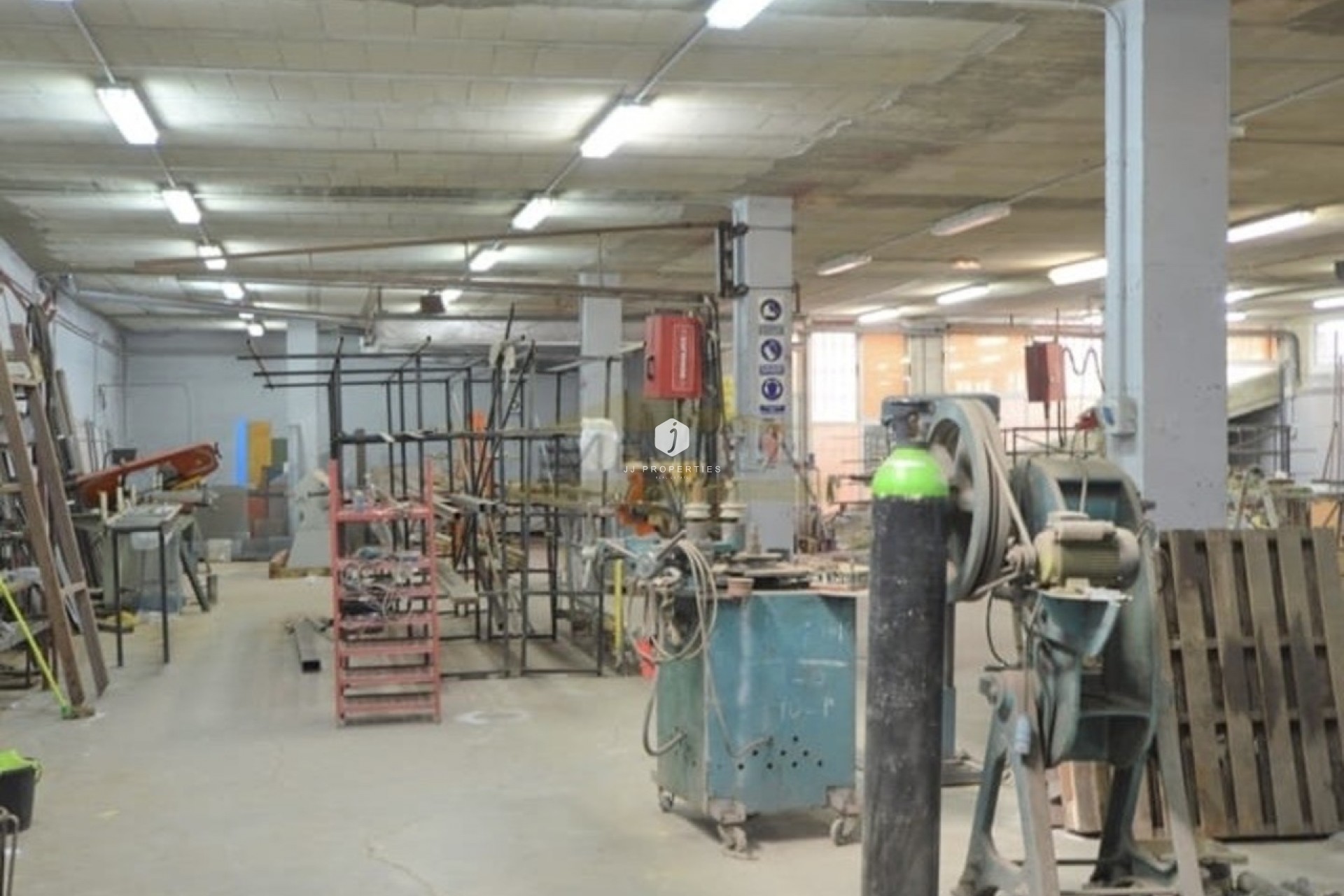 Aus zweiter Hand - Villa -
San Miguel de Salinas - Inland