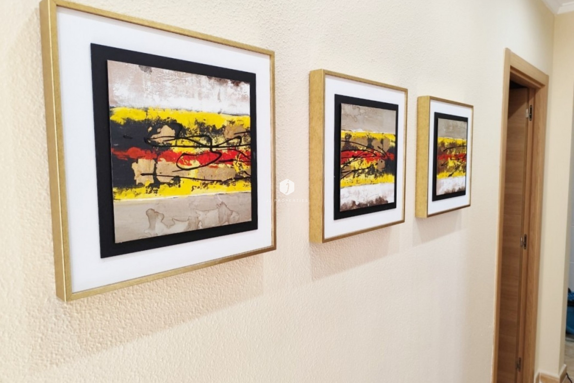 Aus zweiter Hand - Villa -
San Miguel de Salinas - Inland