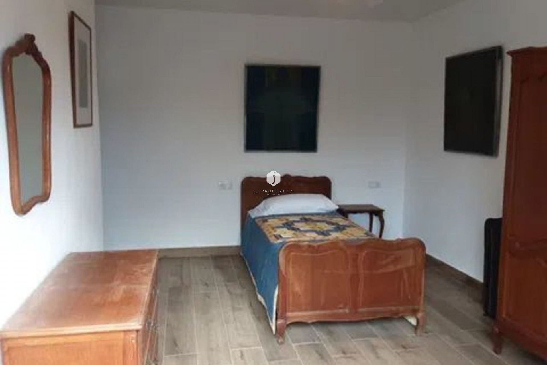 Aus zweiter Hand - Villa -
San Miguel de Salinas - Inland