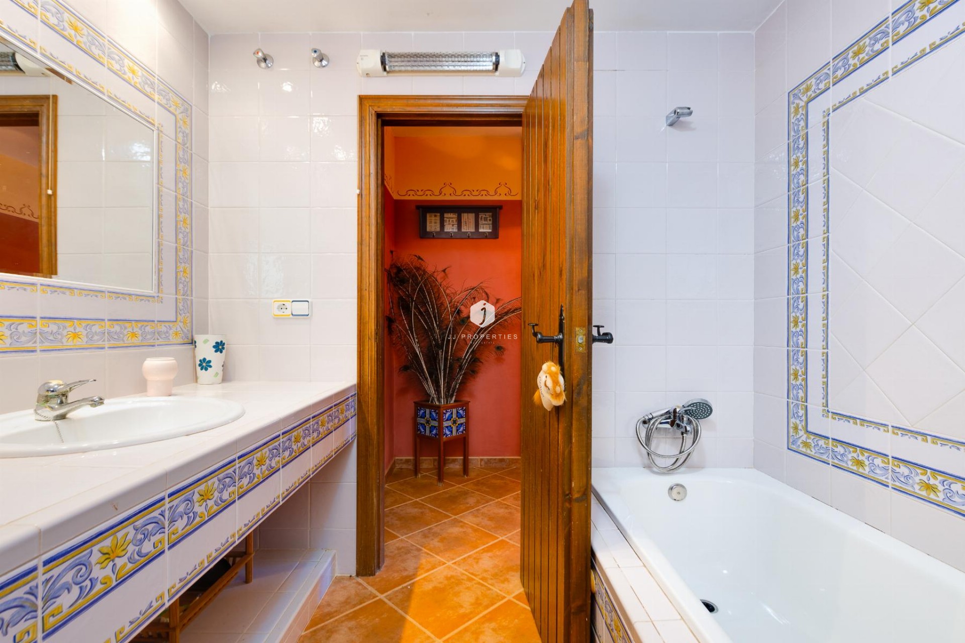 Aus zweiter Hand - Villa -
San Miguel de Salinas - Inland
