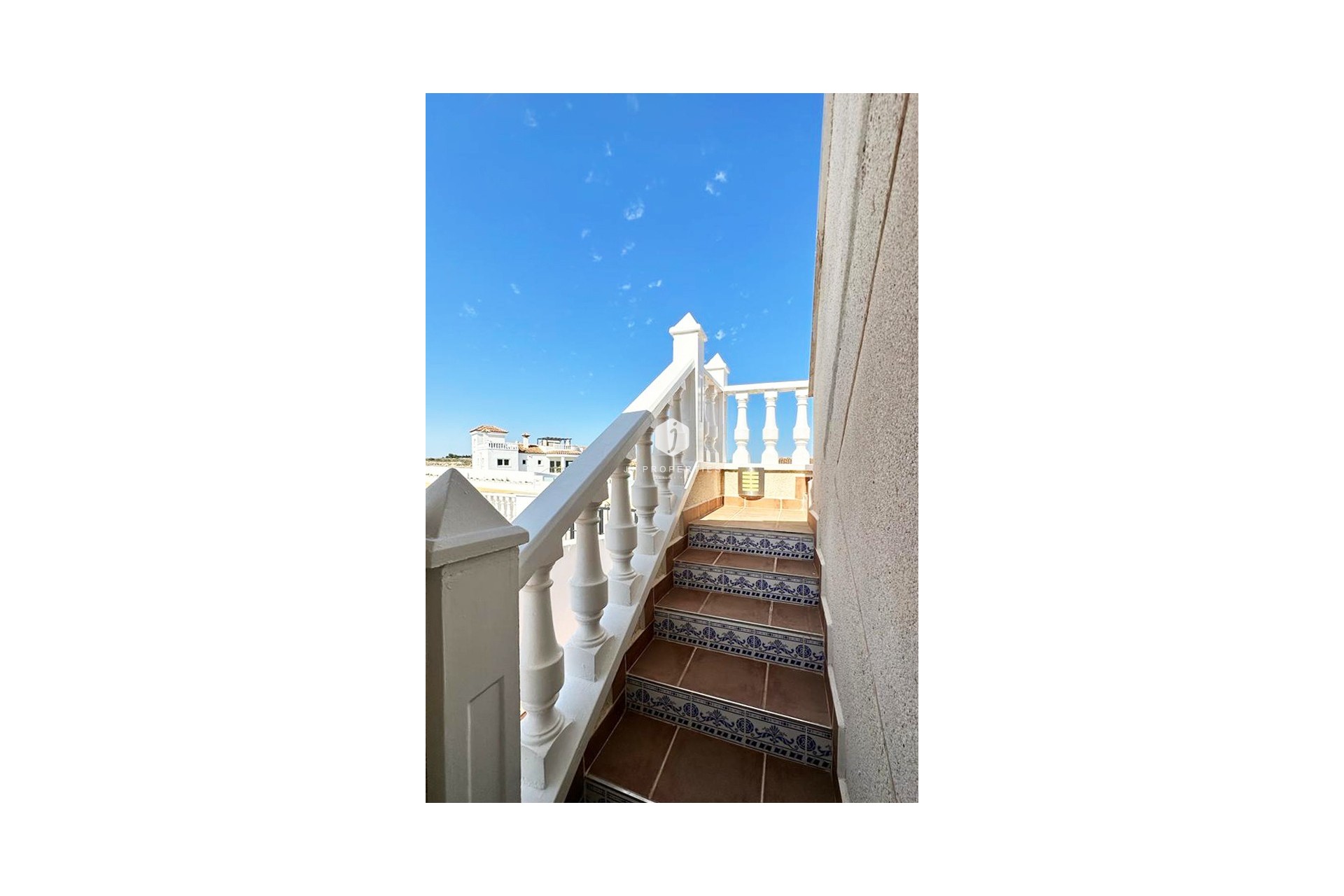Aus zweiter Hand - Villa -
San Miguel de Salinas - Inland