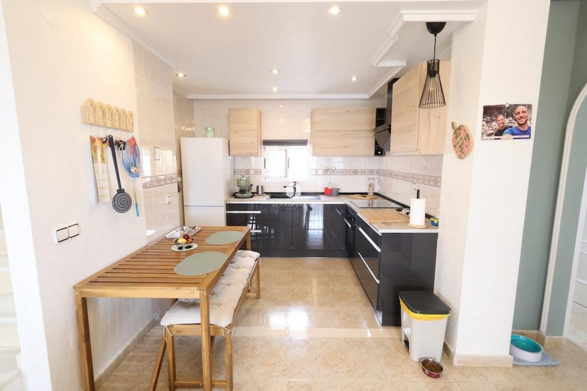 Aus zweiter Hand - Villa -
San Miguel de Salinas - Inland