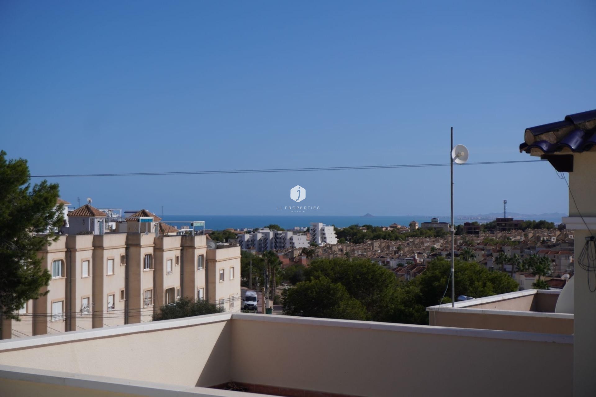 Aus zweiter Hand - Villa -
San Miguel de Salinas