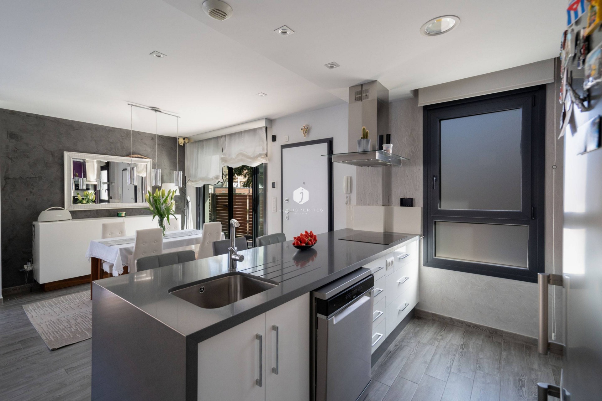 Aus zweiter Hand - Villa -
Torrevieja - Aguas Nuevas 2