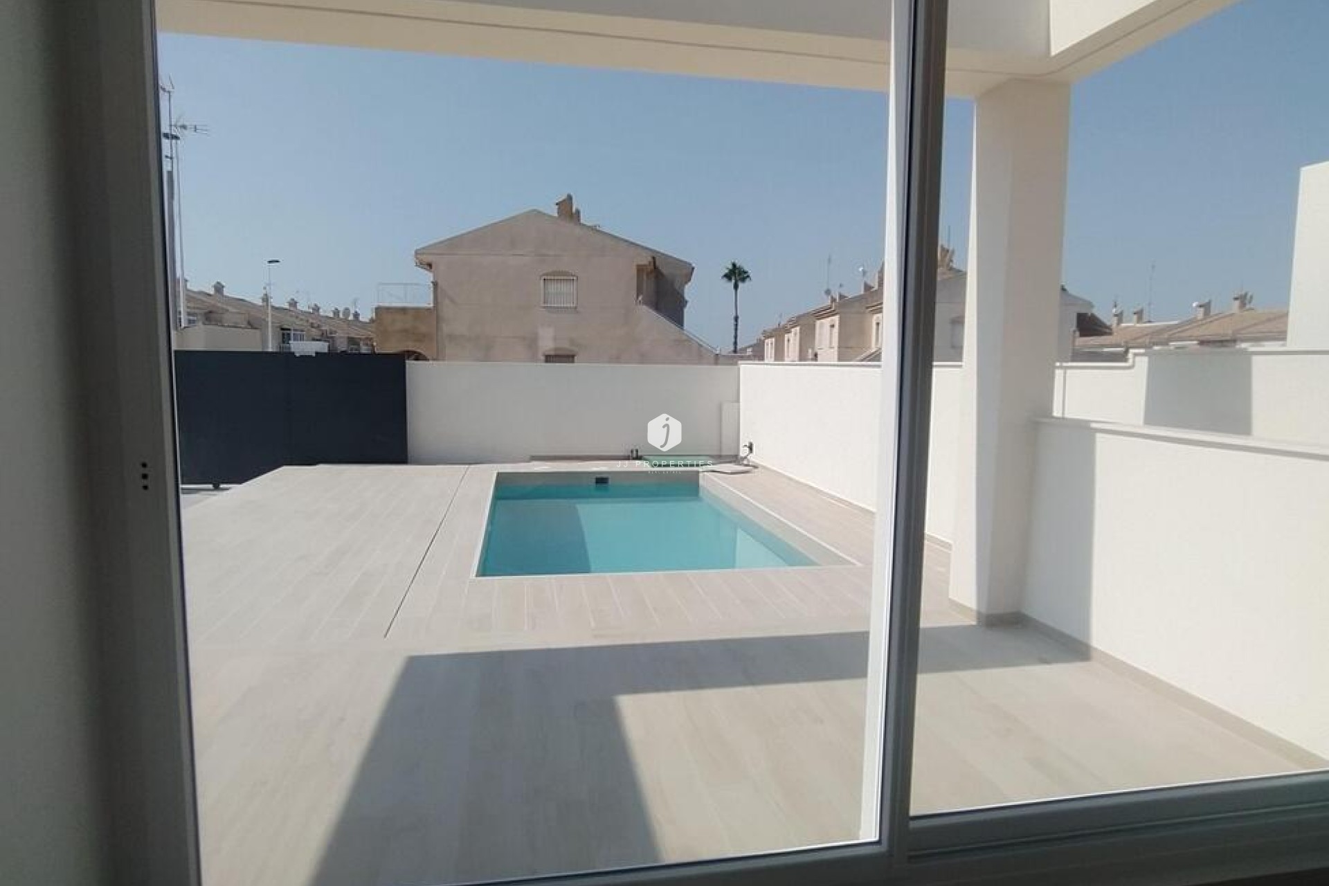 Aus zweiter Hand - Villa -
Torrevieja - aguas nuevas