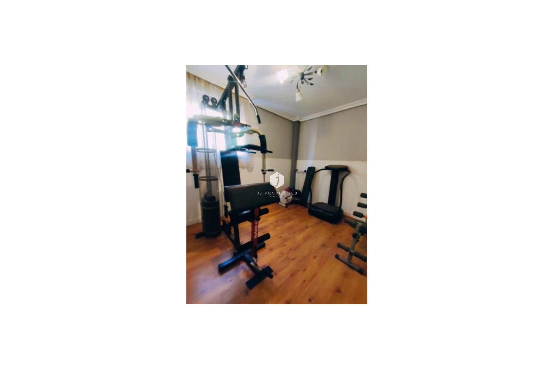 Aus zweiter Hand - Villa -
Torrevieja - aguas nuevas