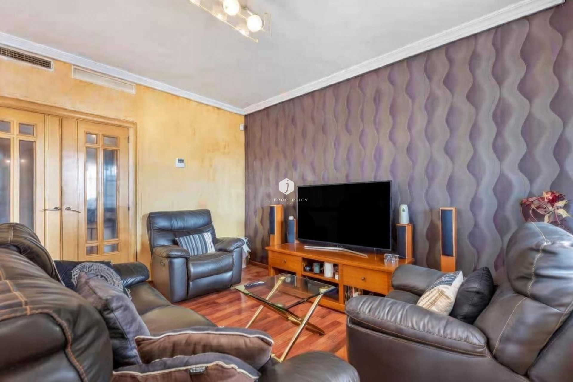 Aus zweiter Hand - Villa -
Torrevieja - aguas nuevas