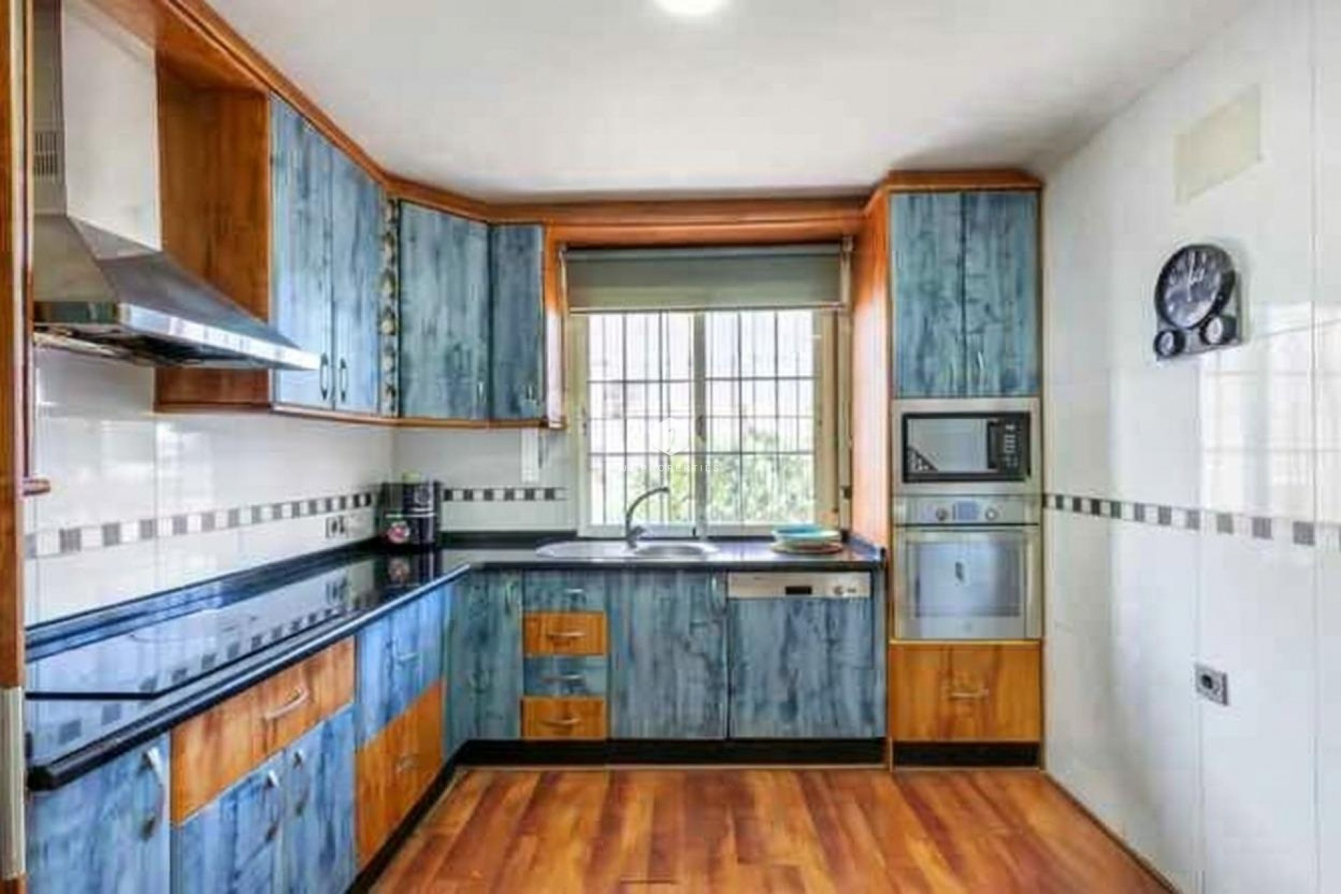 Aus zweiter Hand - Villa -
Torrevieja - aguas nuevas