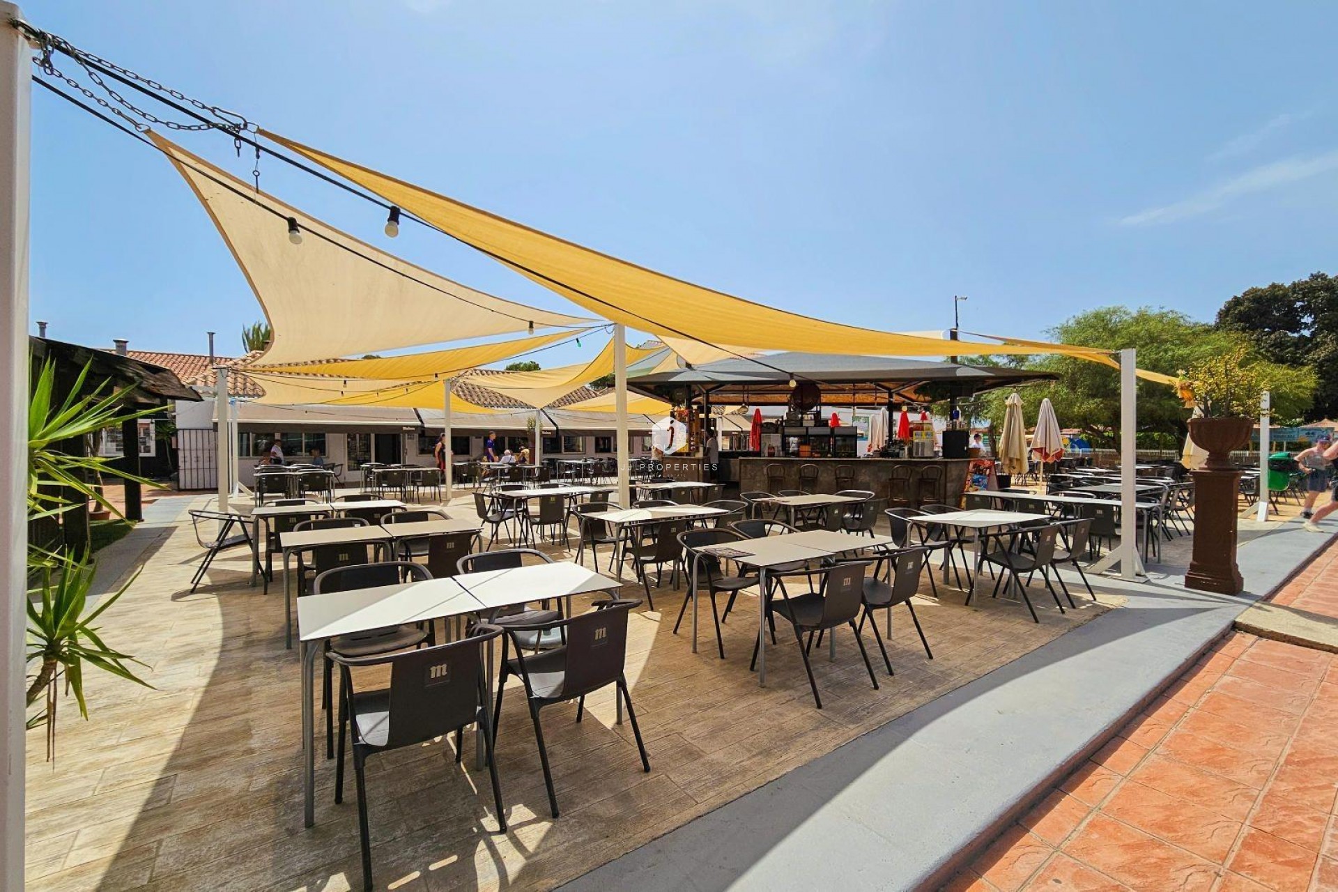 Aus zweiter Hand - Villa -
Torrevieja - Calas blanca