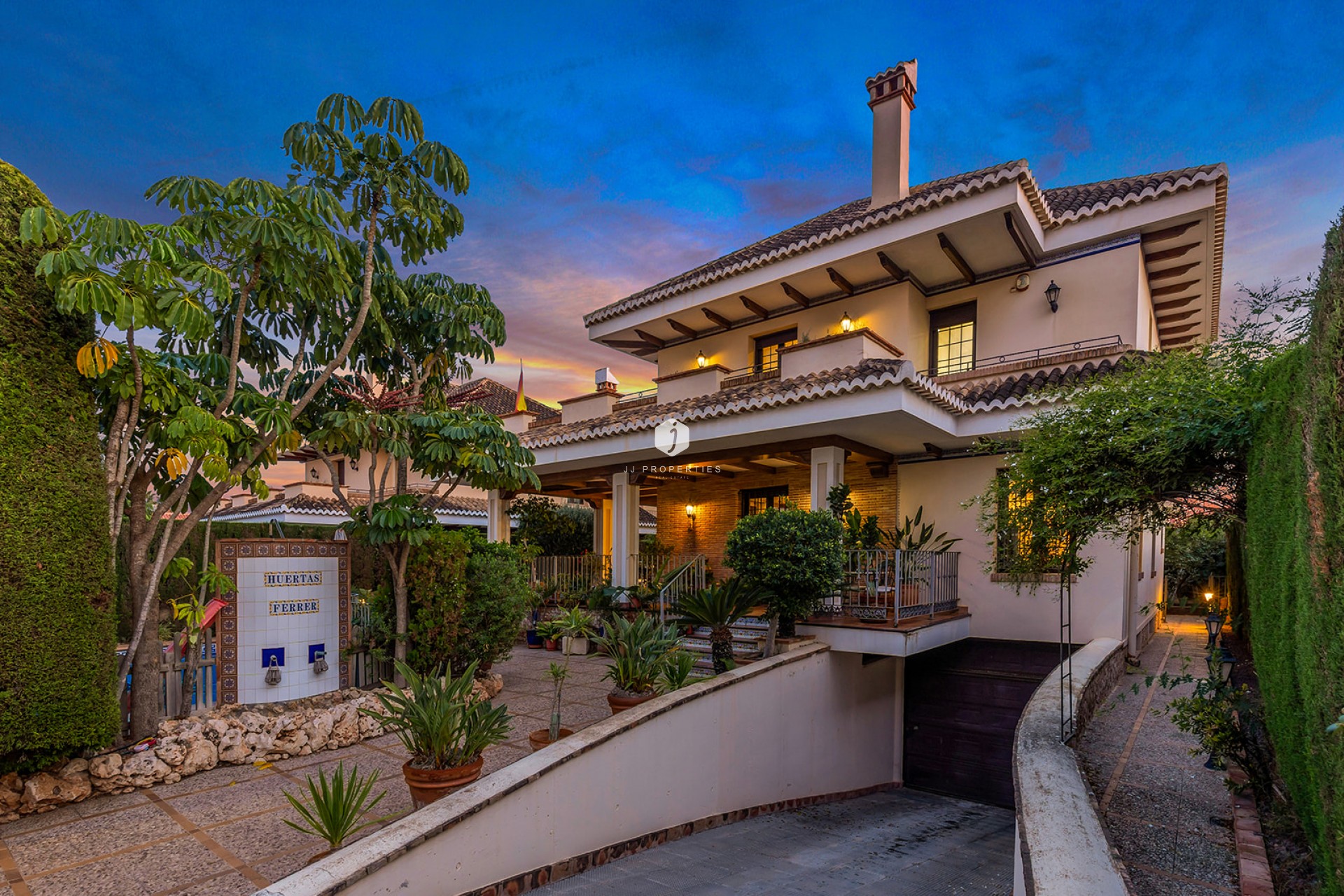 Aus zweiter Hand - Villa -
Torrevieja - Costa Blanca