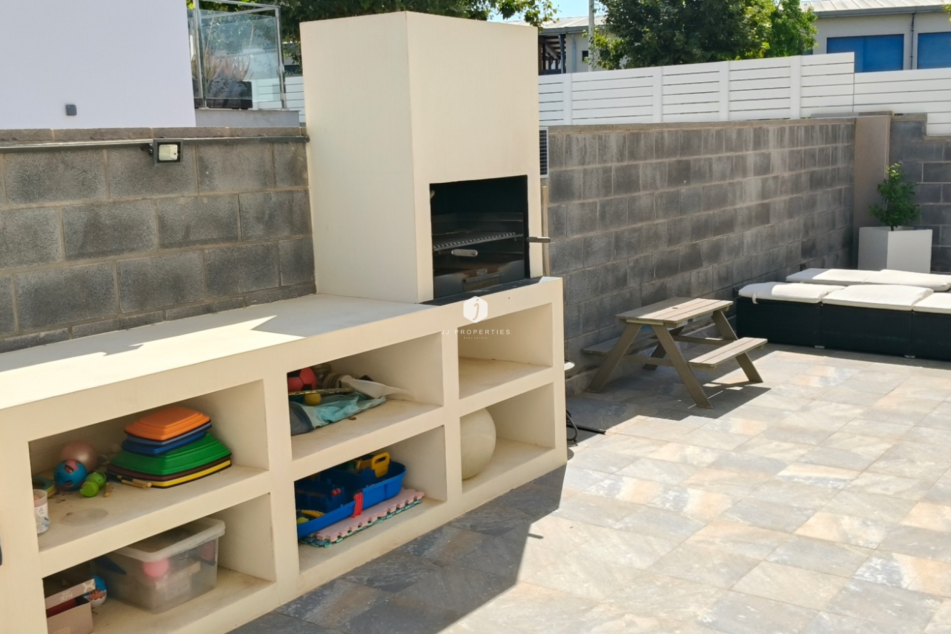 Aus zweiter Hand - Villa -
Torrevieja - Costa Blanca