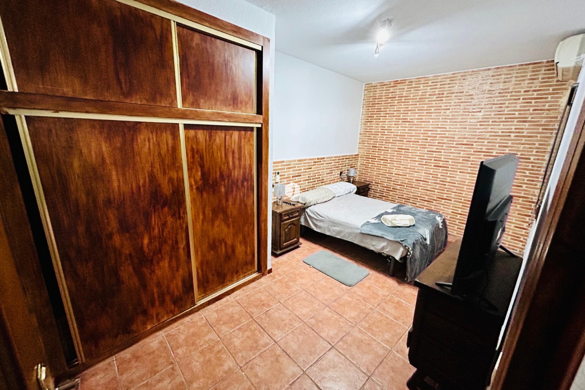 Aus zweiter Hand - Villa -
Torrevieja - Costa Blanca