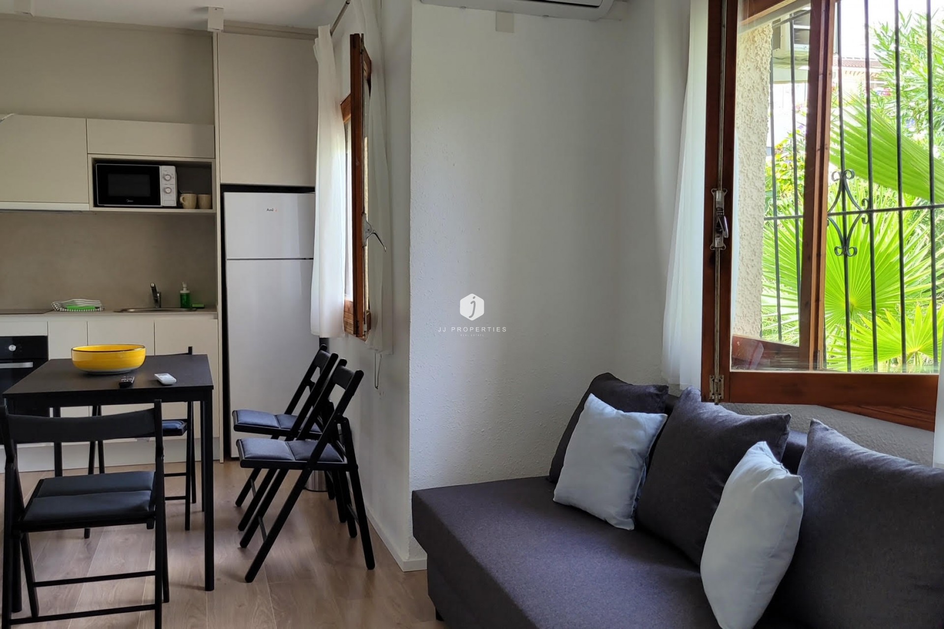 Aus zweiter Hand - Villa -
Torrevieja - Costa Blanca