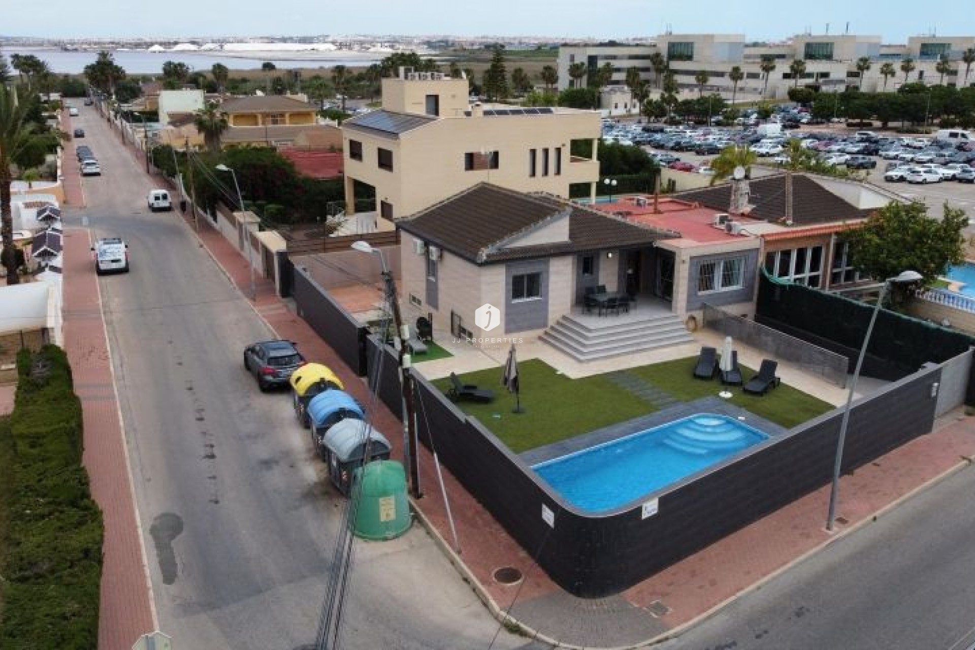 Aus zweiter Hand - Villa -
Torrevieja - Costa Blanca