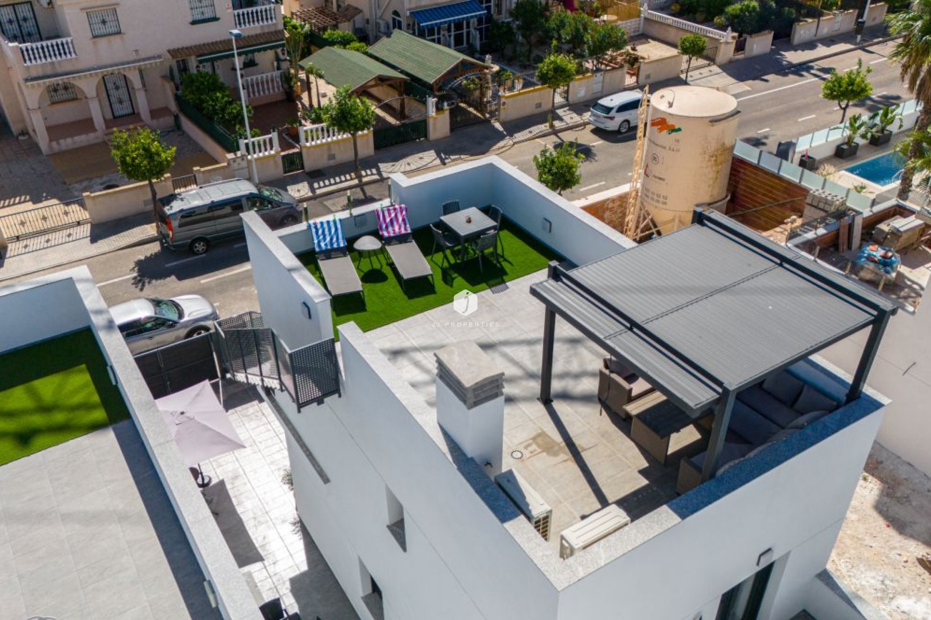 Aus zweiter Hand - Villa -
Torrevieja - Costa Blanca