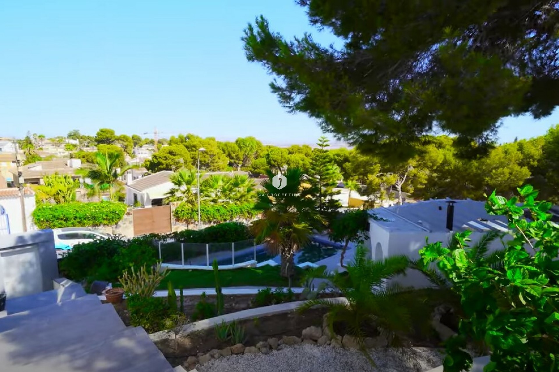 Aus zweiter Hand - Villa -
Torrevieja - Costa Blanca