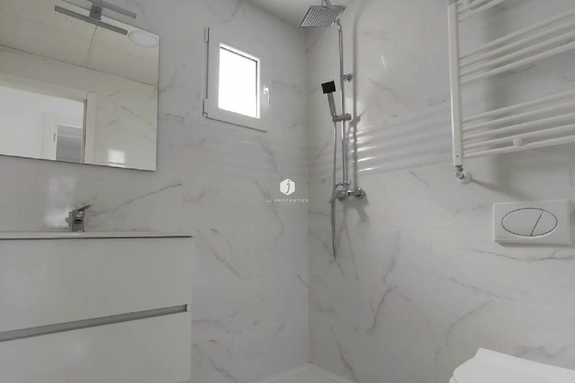 Aus zweiter Hand - Villa -
Torrevieja - Costa Blanca