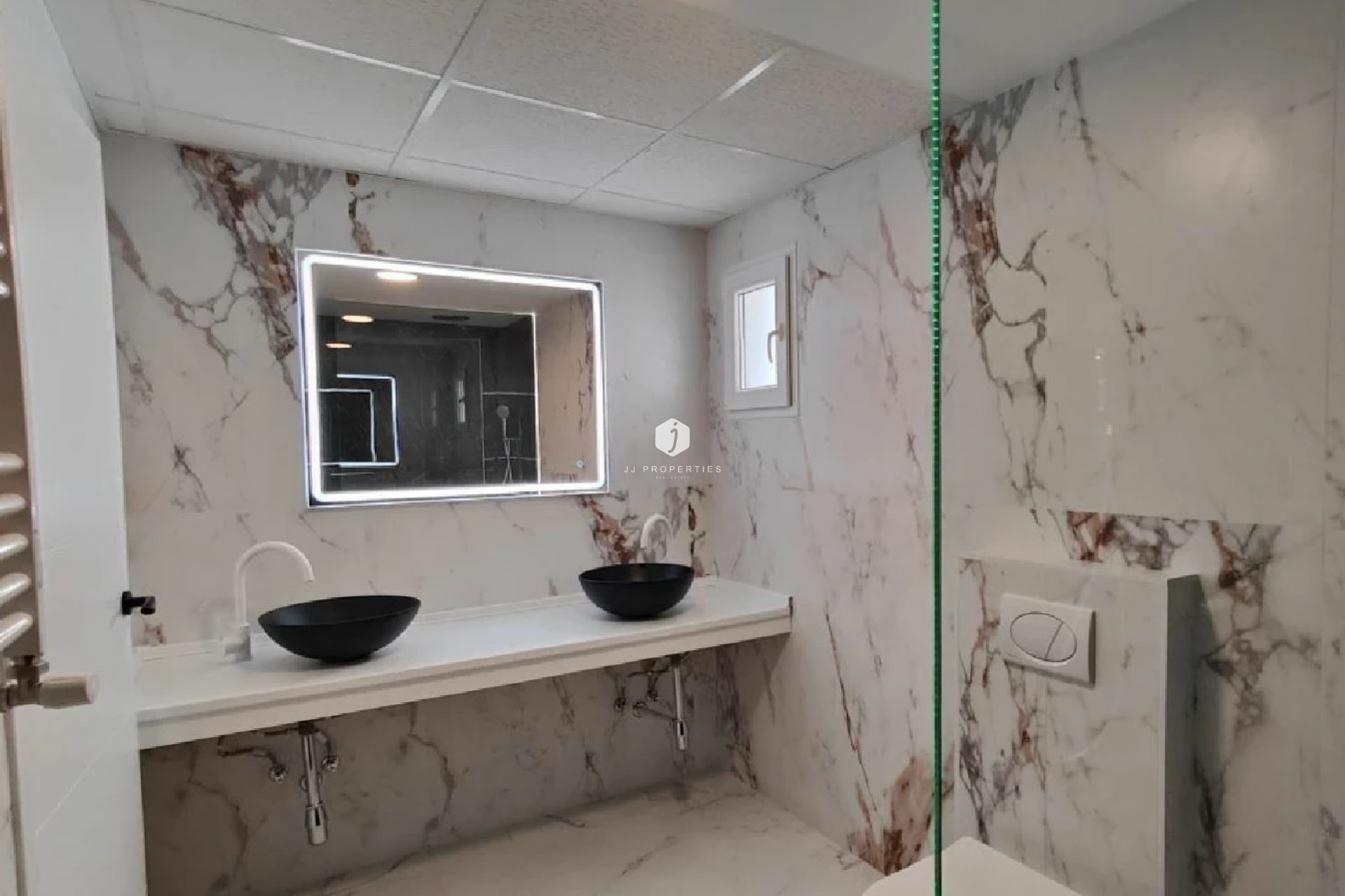 Aus zweiter Hand - Villa -
Torrevieja - Costa Blanca