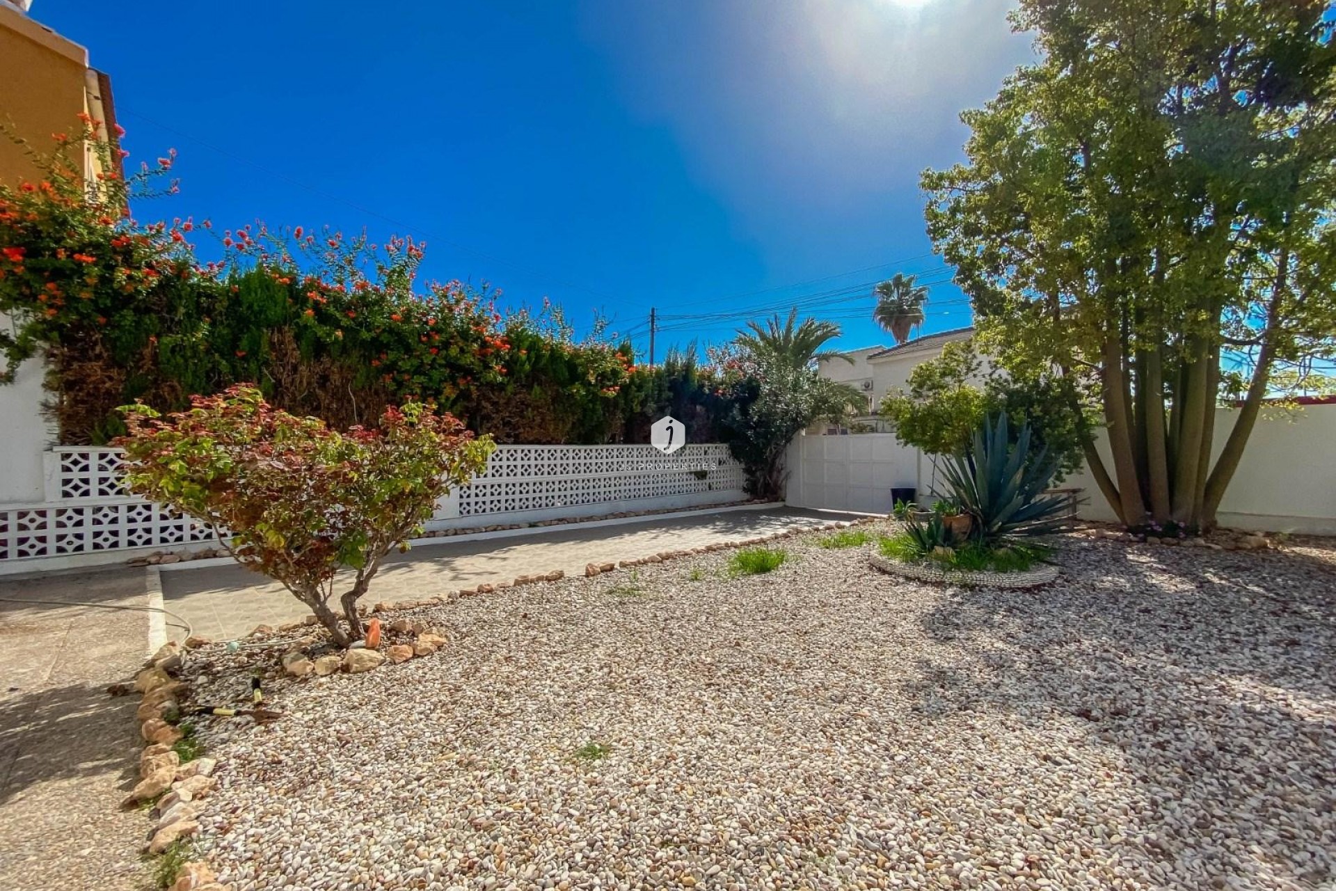 Aus zweiter Hand - Villa -
Torrevieja - Costa Blanca