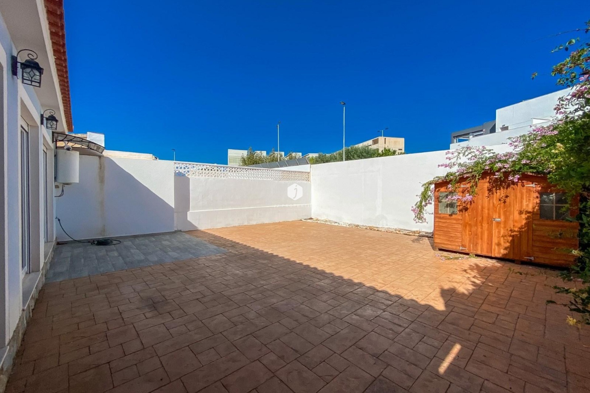 Aus zweiter Hand - Villa -
Torrevieja - Costa Blanca