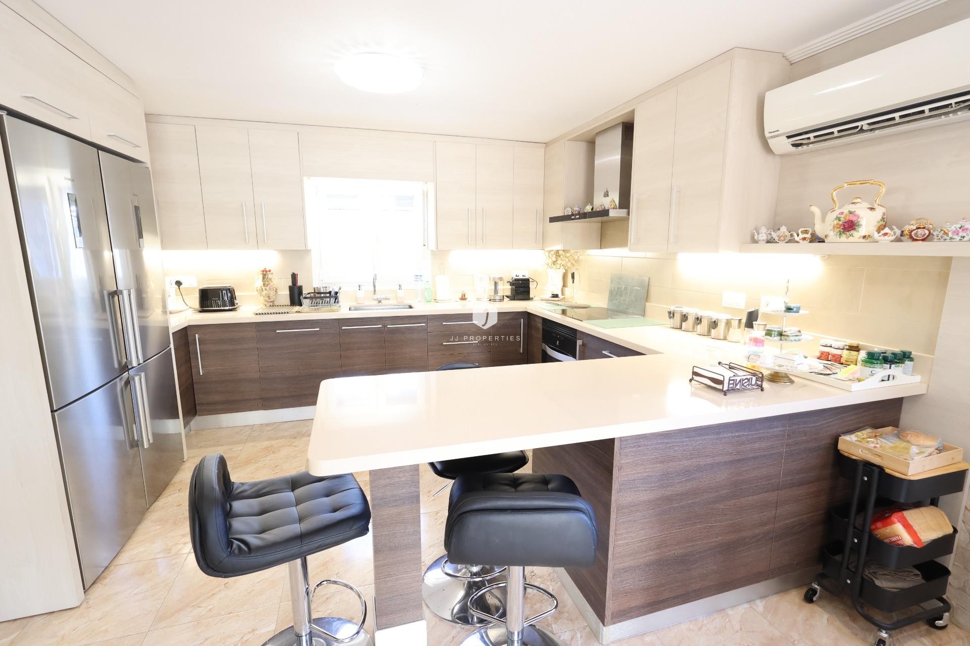 Aus zweiter Hand - Villa -
Torrevieja - Costa Blanca