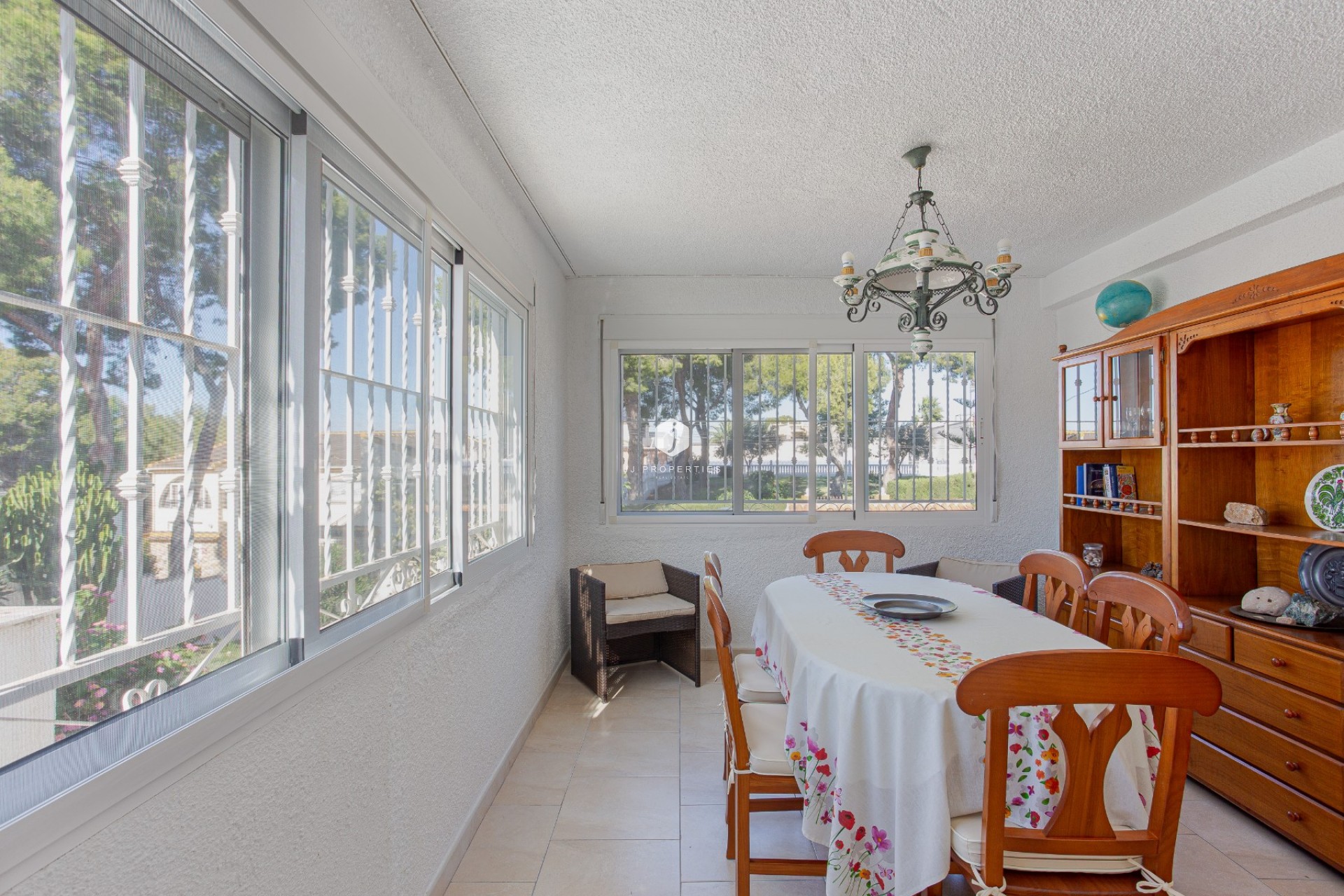 Aus zweiter Hand - Villa -
Torrevieja - Costa Blanca