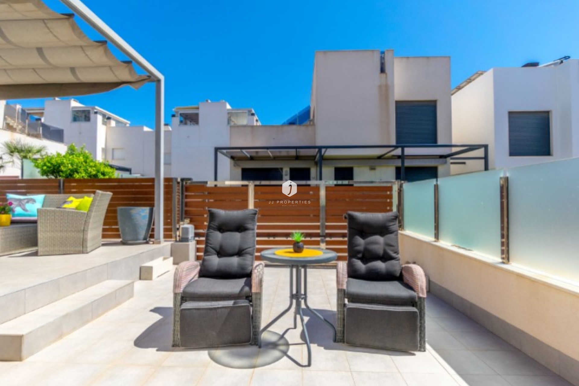 Aus zweiter Hand - Villa -
Torrevieja - Costa Blanca