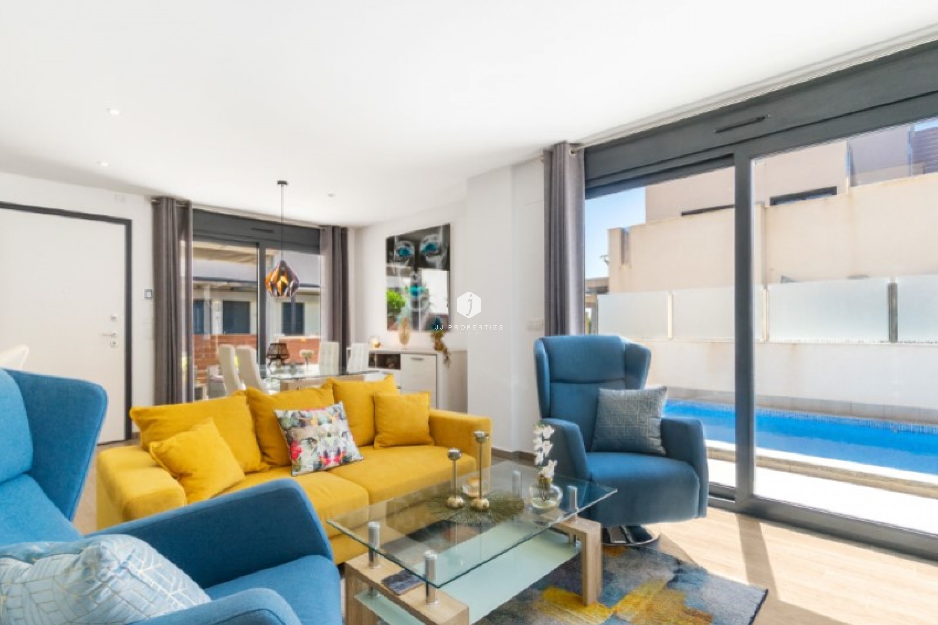 Aus zweiter Hand - Villa -
Torrevieja - Costa Blanca