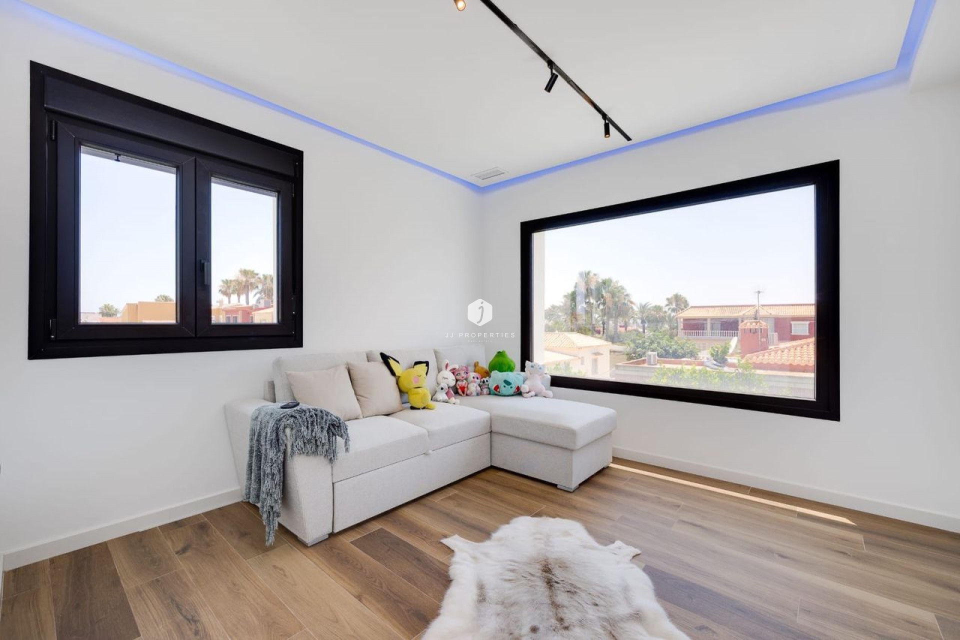 Aus zweiter Hand - Villa -
Torrevieja - Costa Blanca