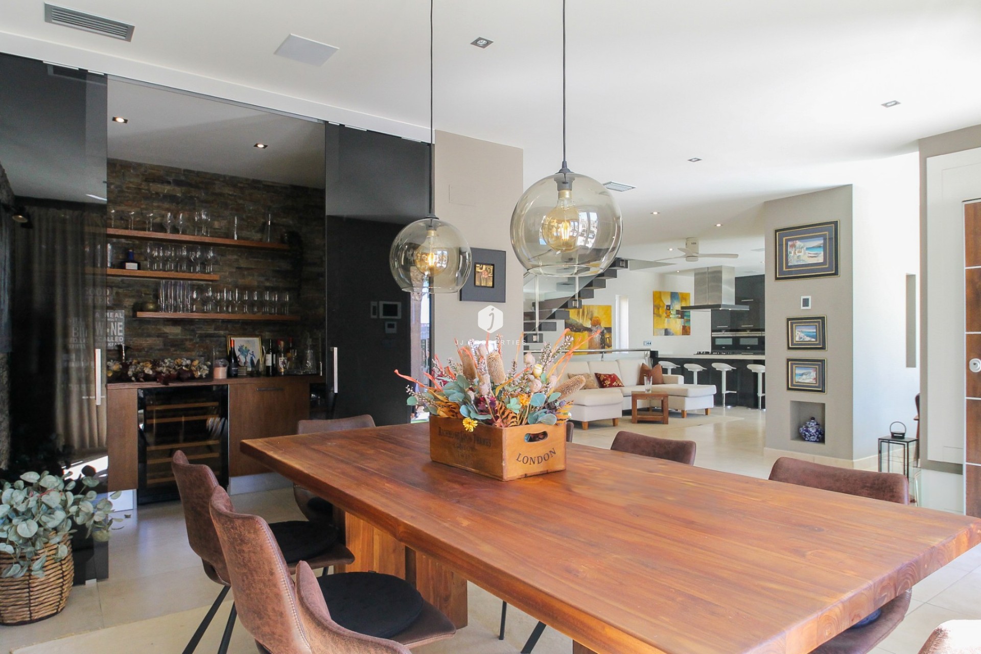 Aus zweiter Hand - Villa -
Torrevieja - Costa Blanca