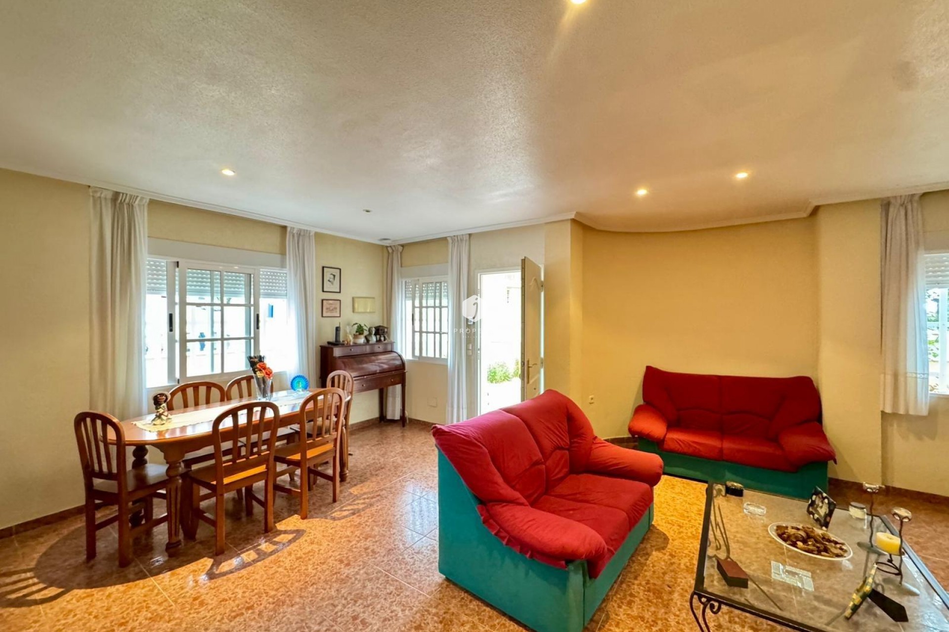 Aus zweiter Hand - Villa -
Torrevieja - Costa Blanca