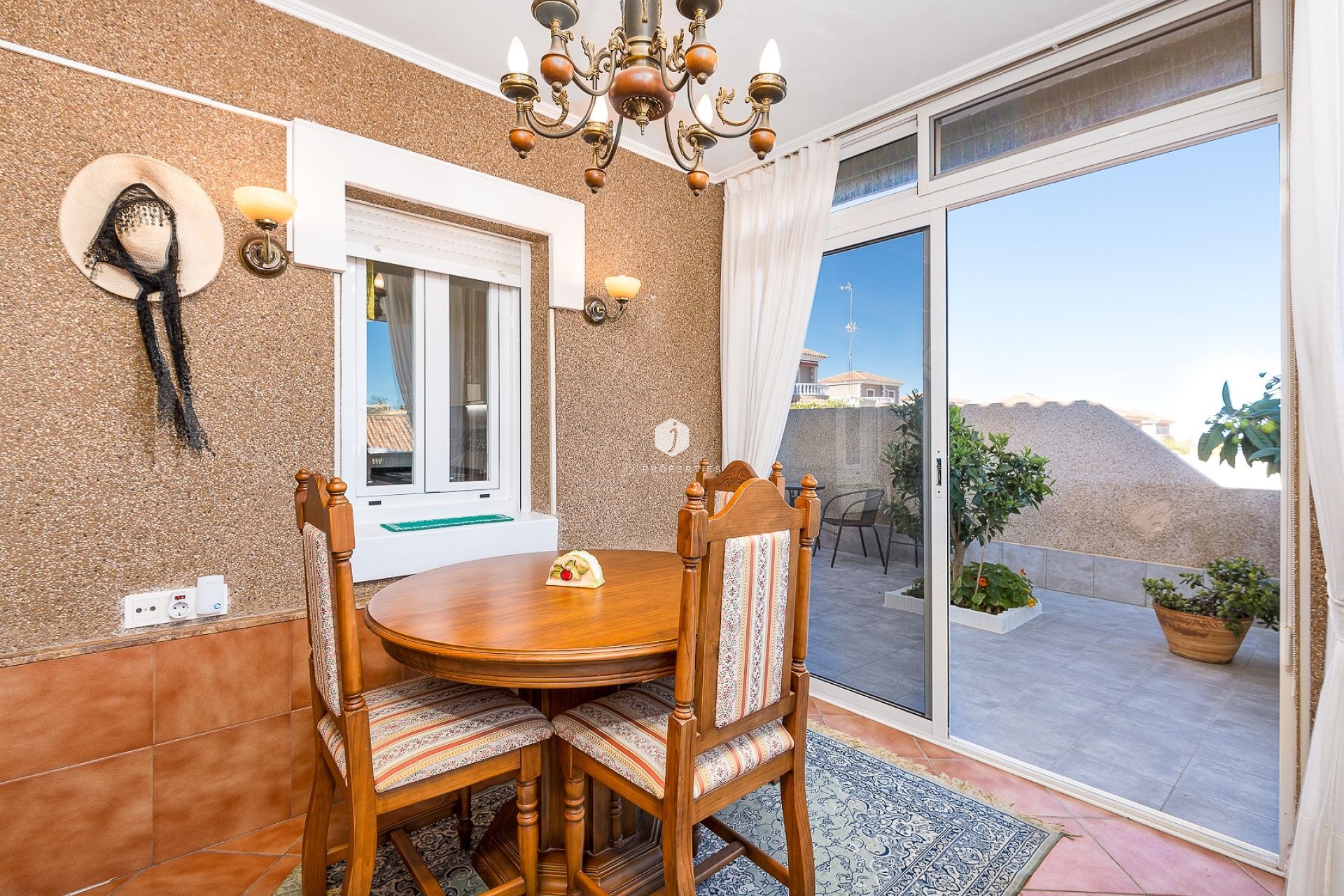 Aus zweiter Hand - Villa -
Torrevieja - Costa Blanca